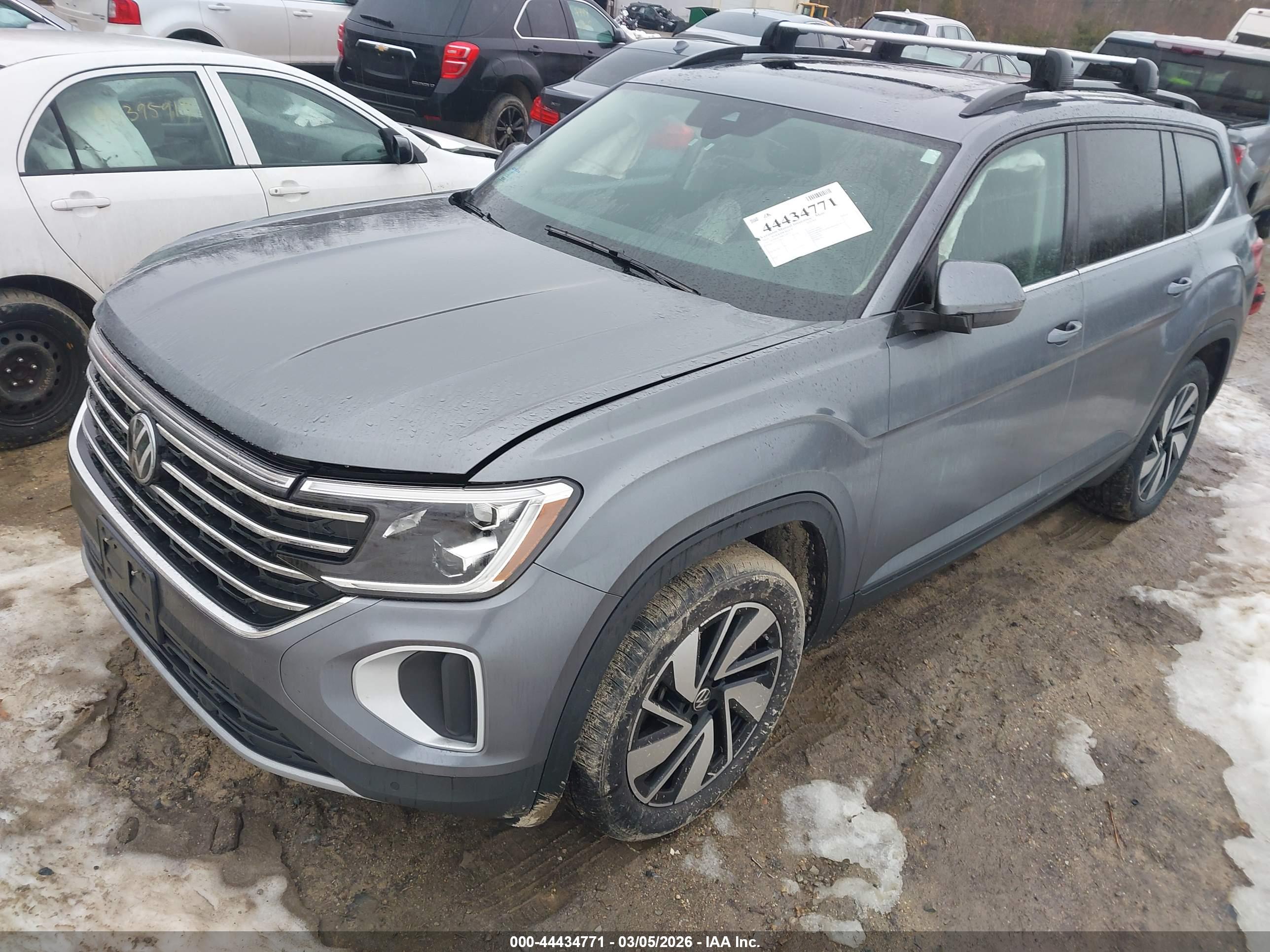 VOLKSWAGEN ATLAS image 2