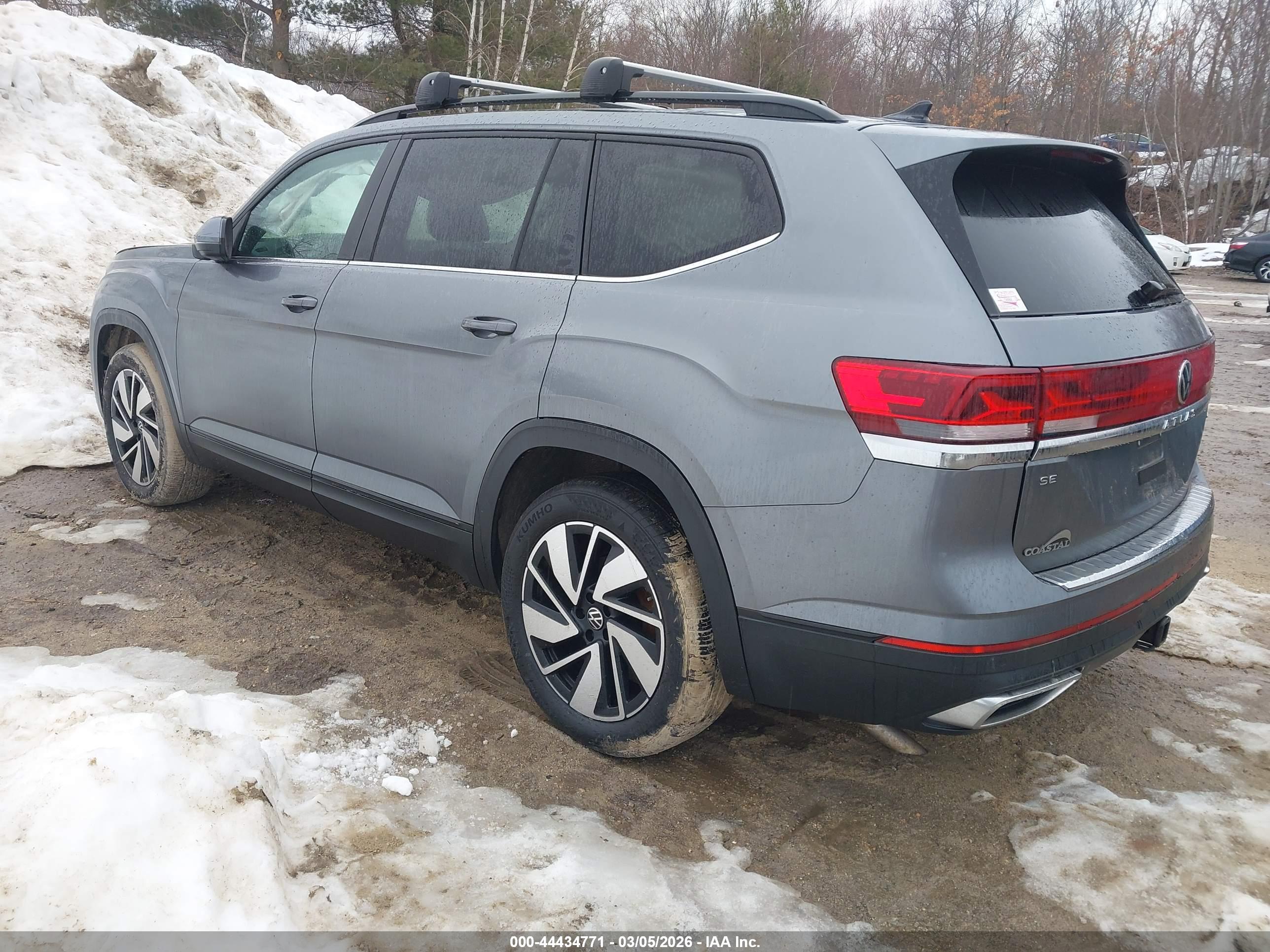 VOLKSWAGEN ATLAS image 3