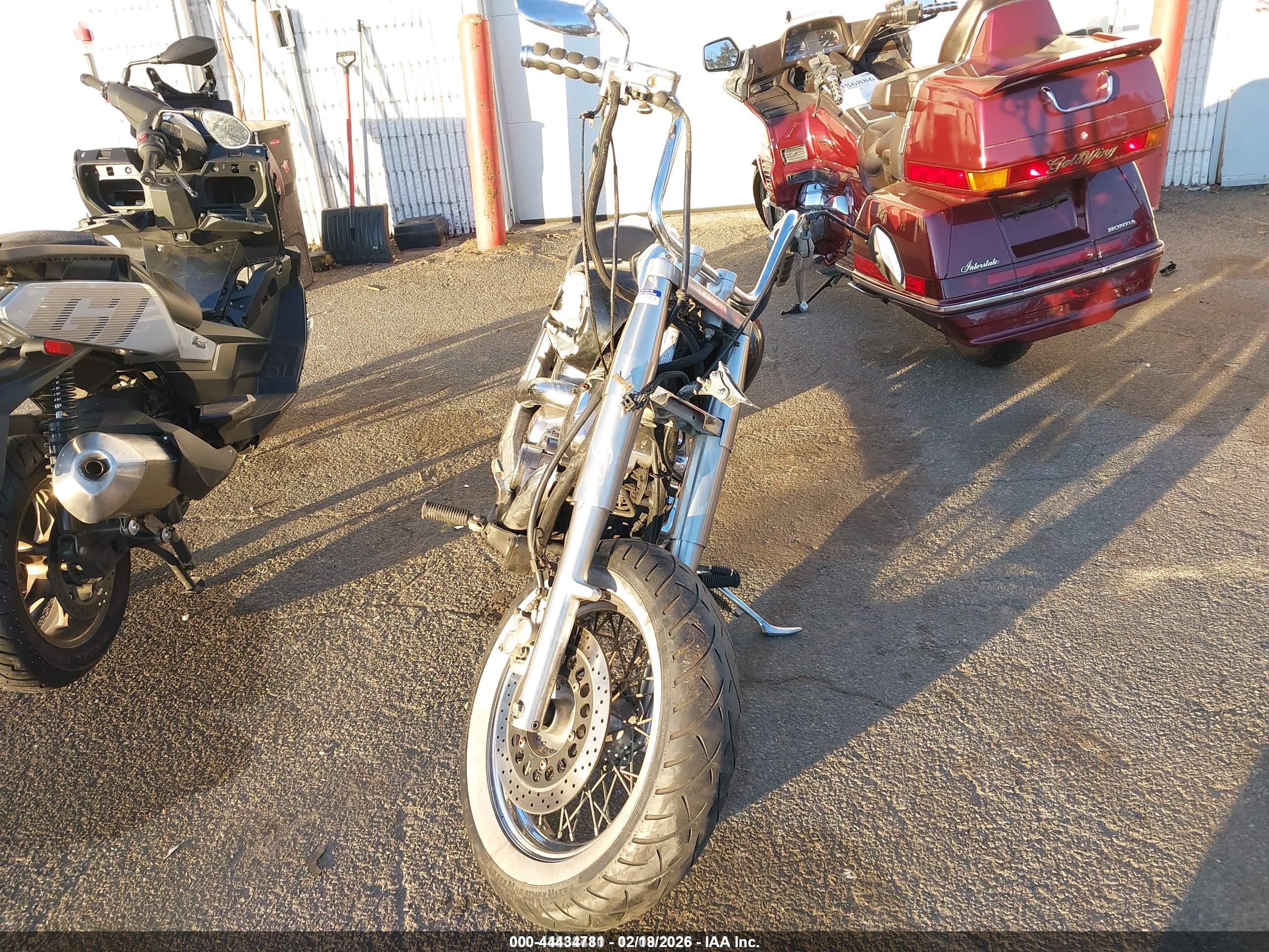 YAMAHA XVS65 image 5