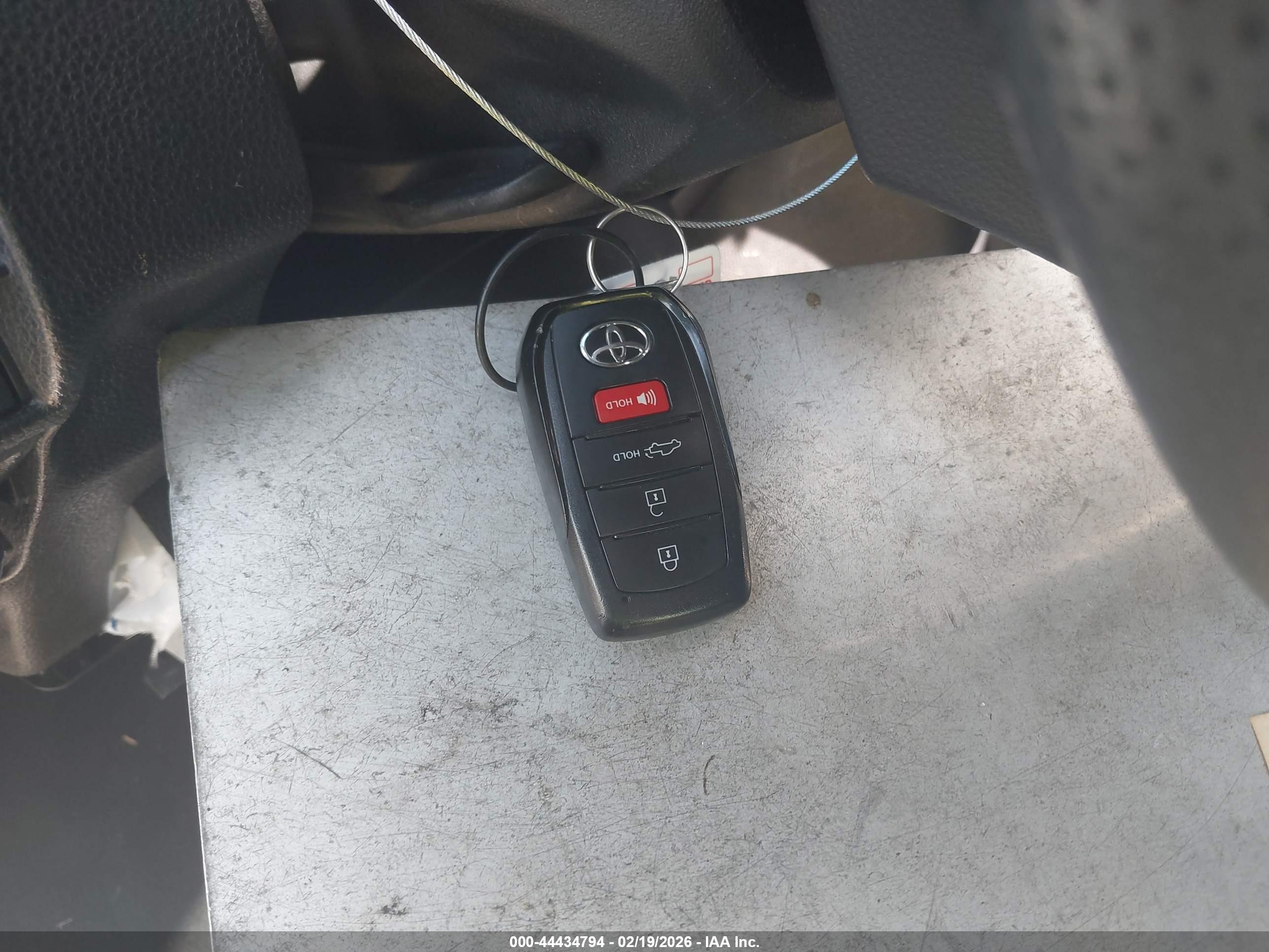 TOYOTA TACOMA image 11