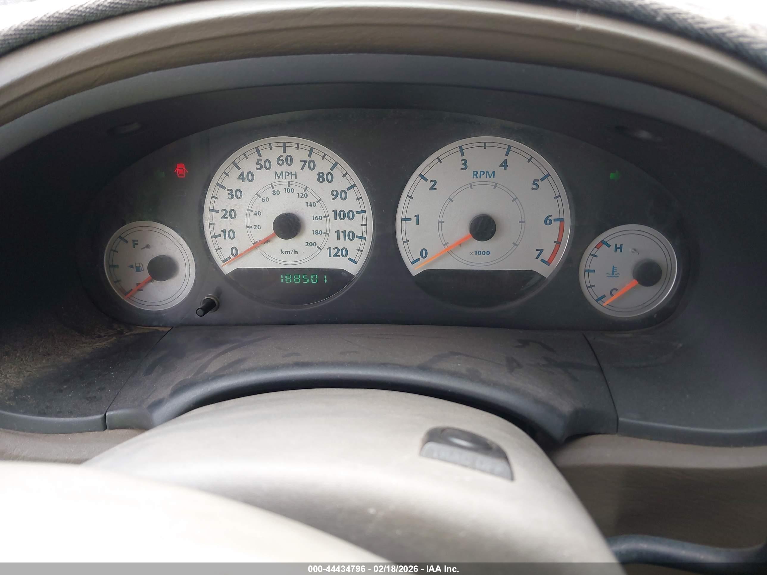CHRYSLER TOWN image 7