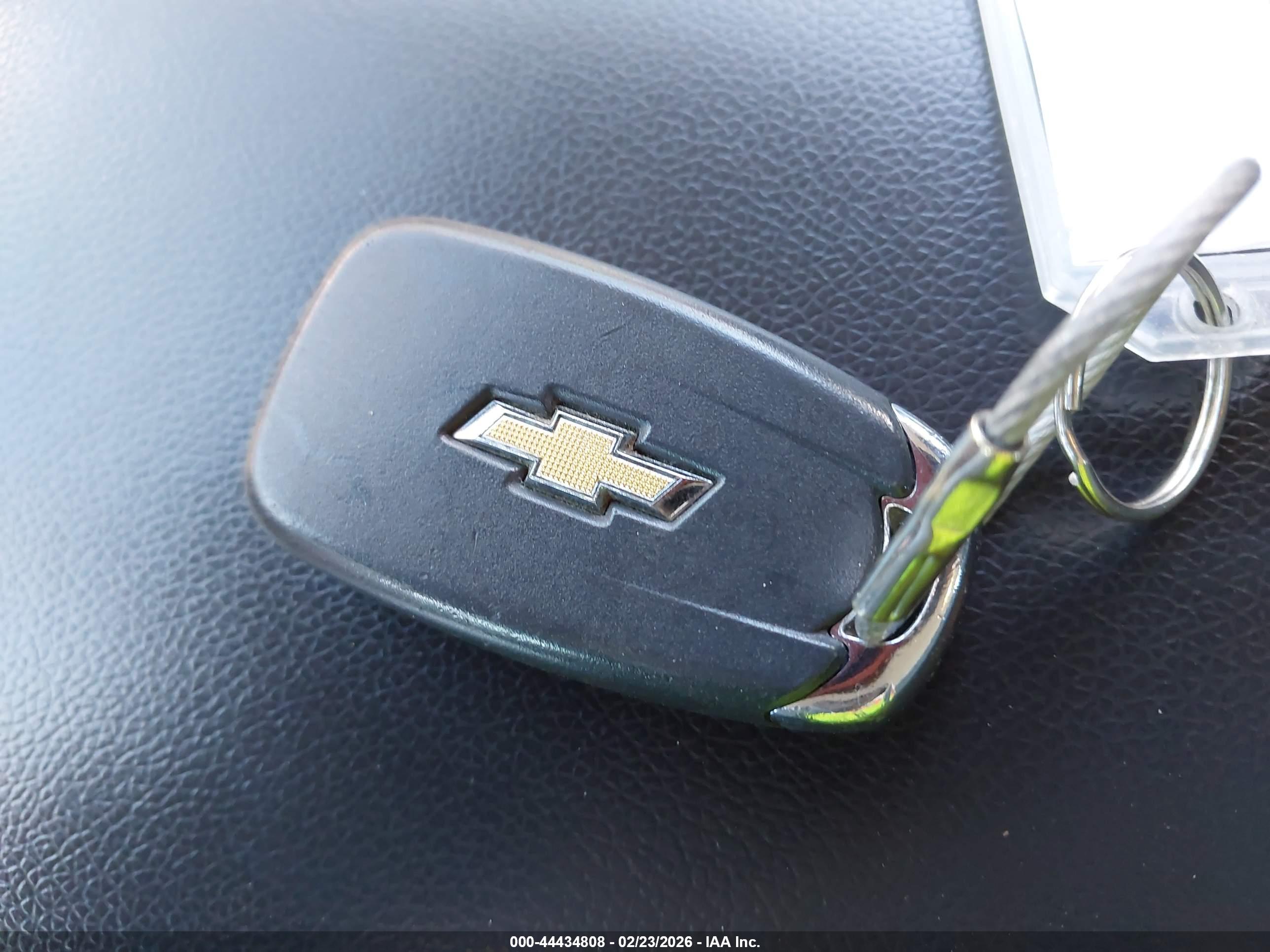 CHEVROLET MALIBU image 11