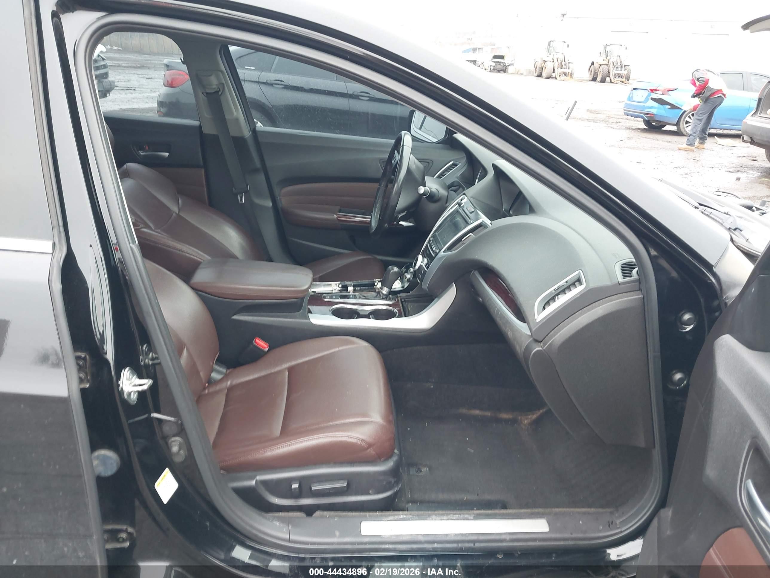 ACURA TLX image 5