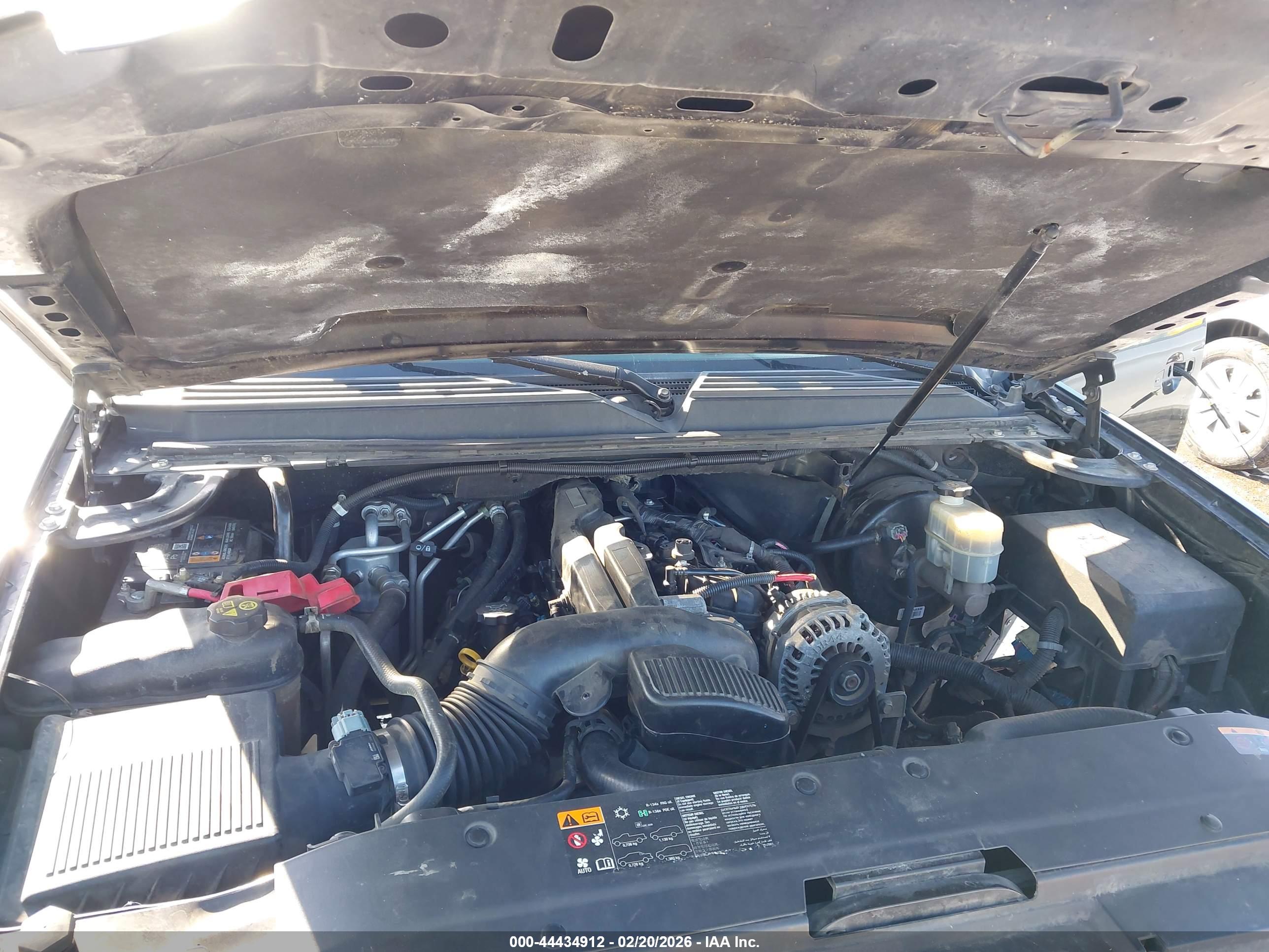 GMC YUKON image 10
