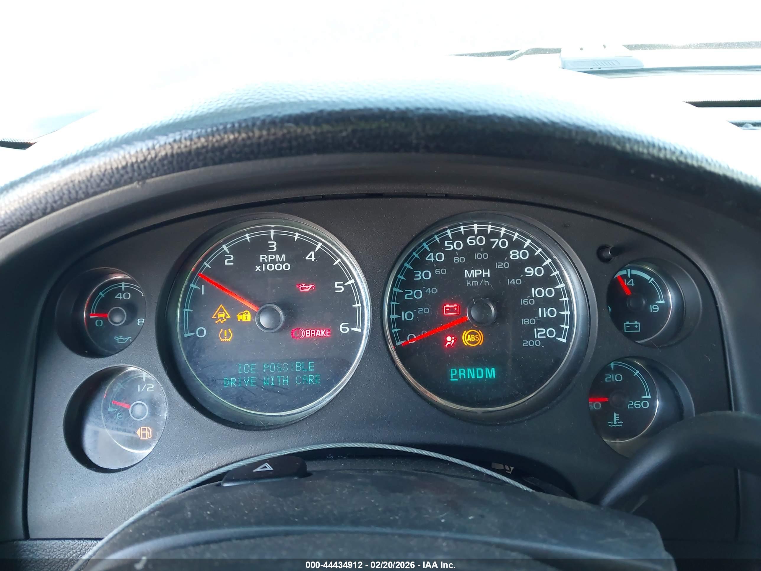 GMC YUKON image 7