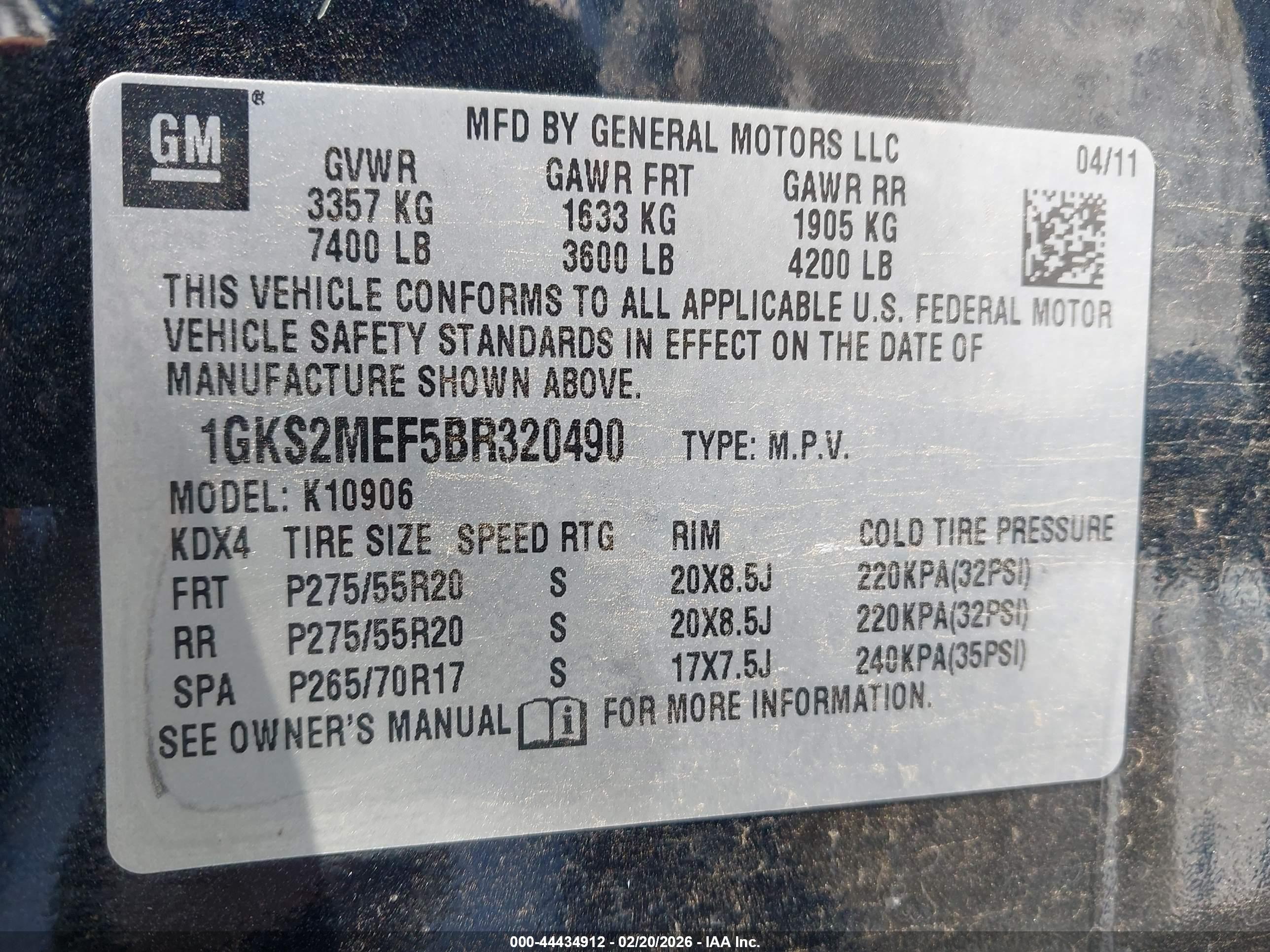 GMC YUKON image 9