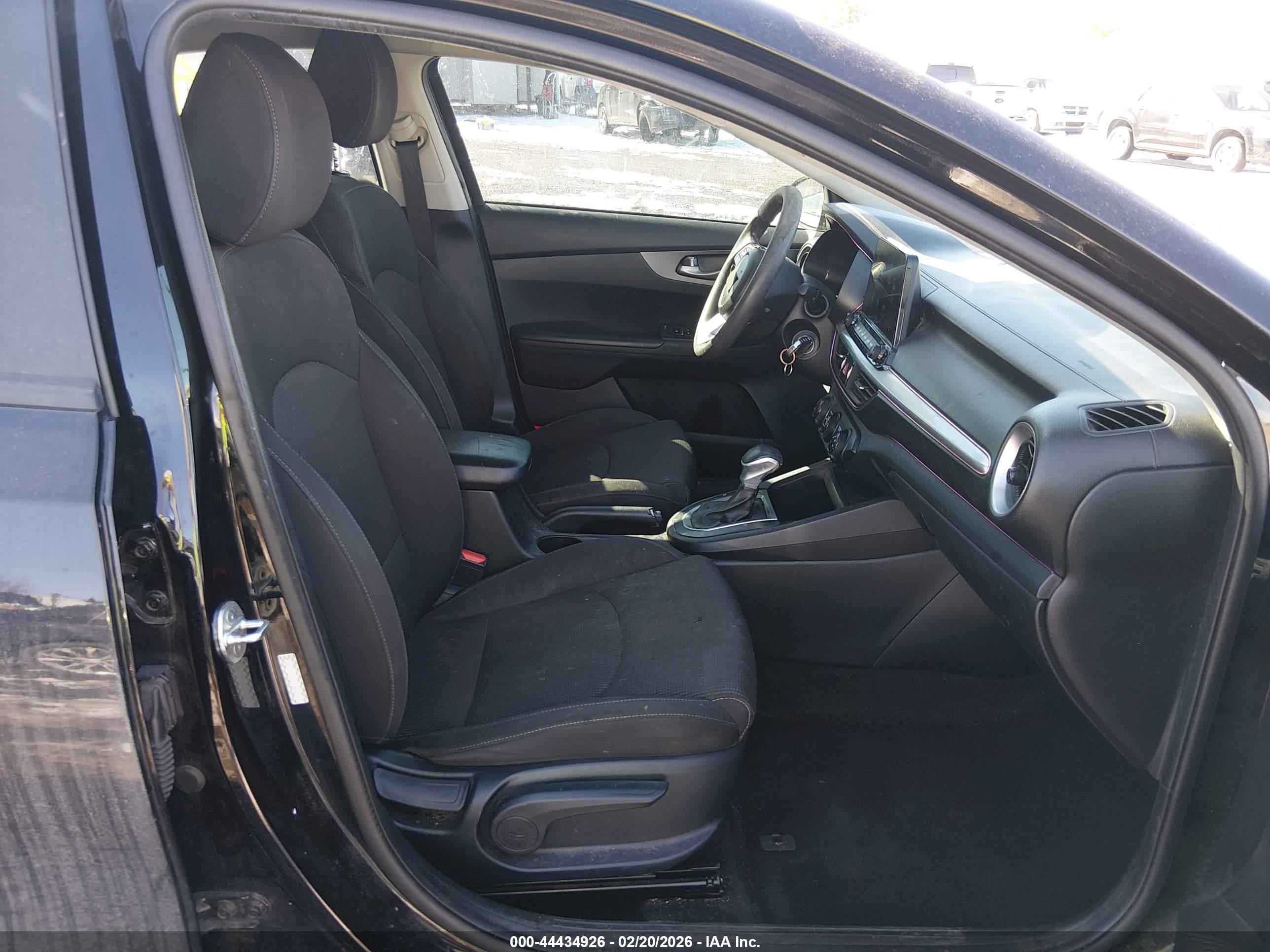KIA FORTE image 5