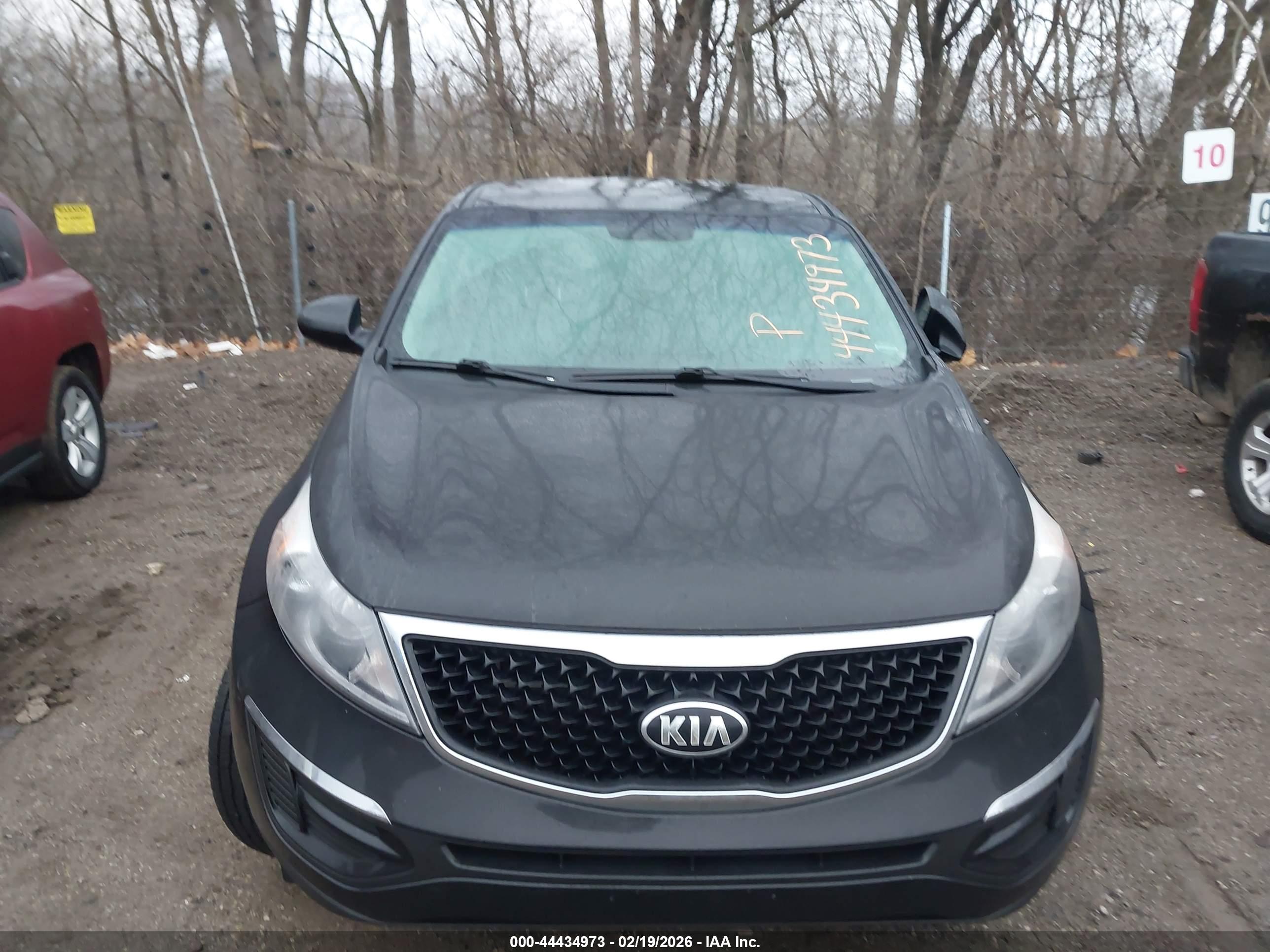 KIA SPORTAGE image 6