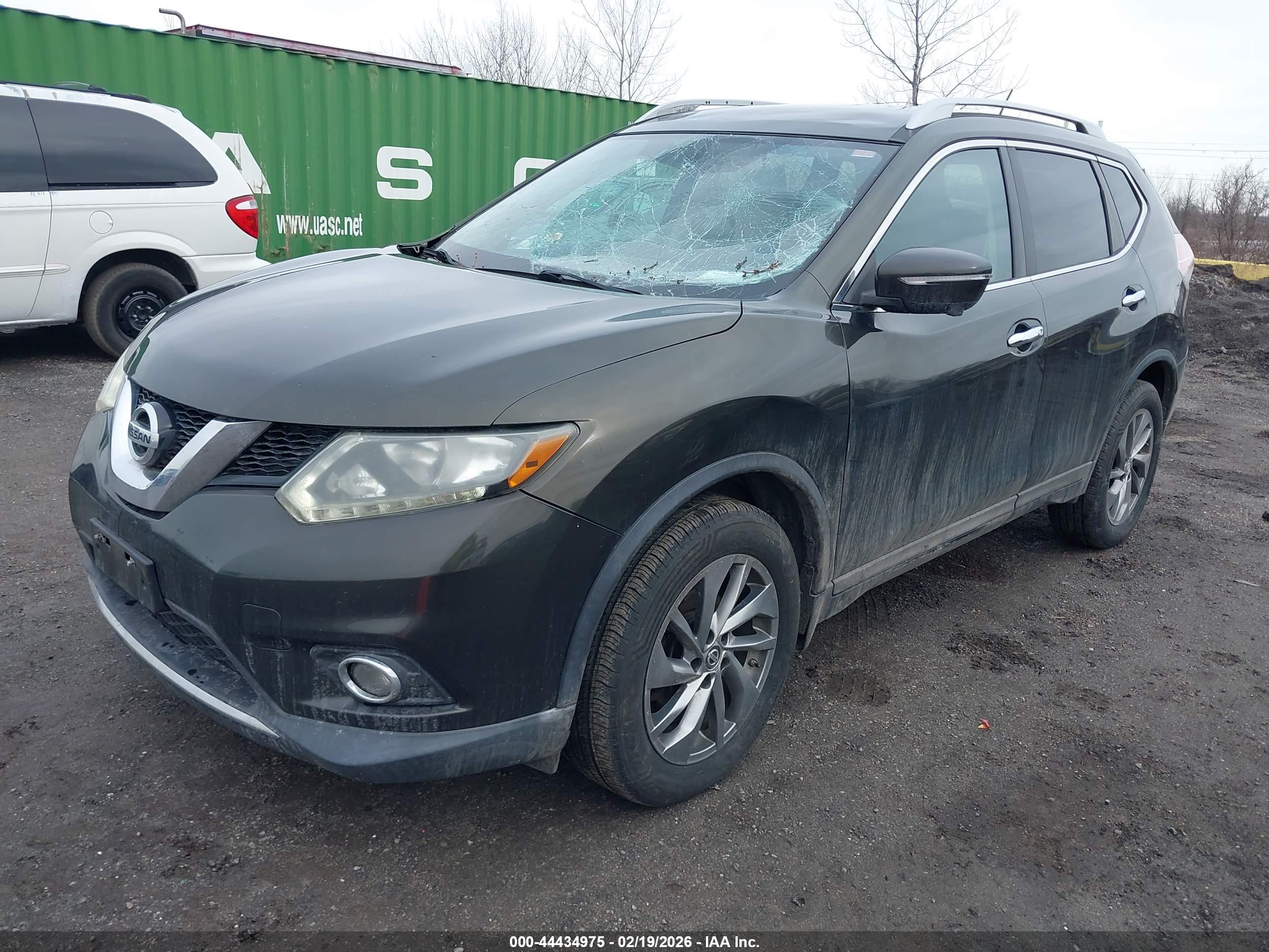 NISSAN ROGUE image 2