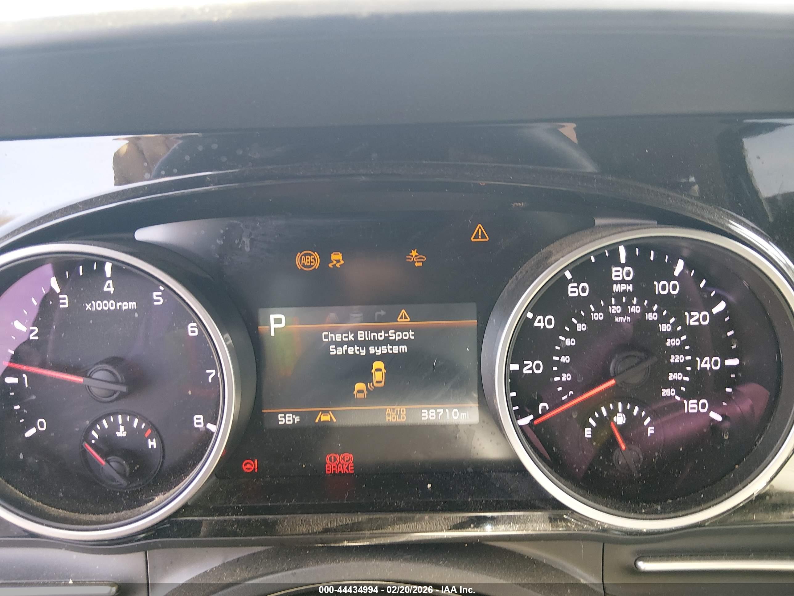 KIA CARNIVAL image 7
