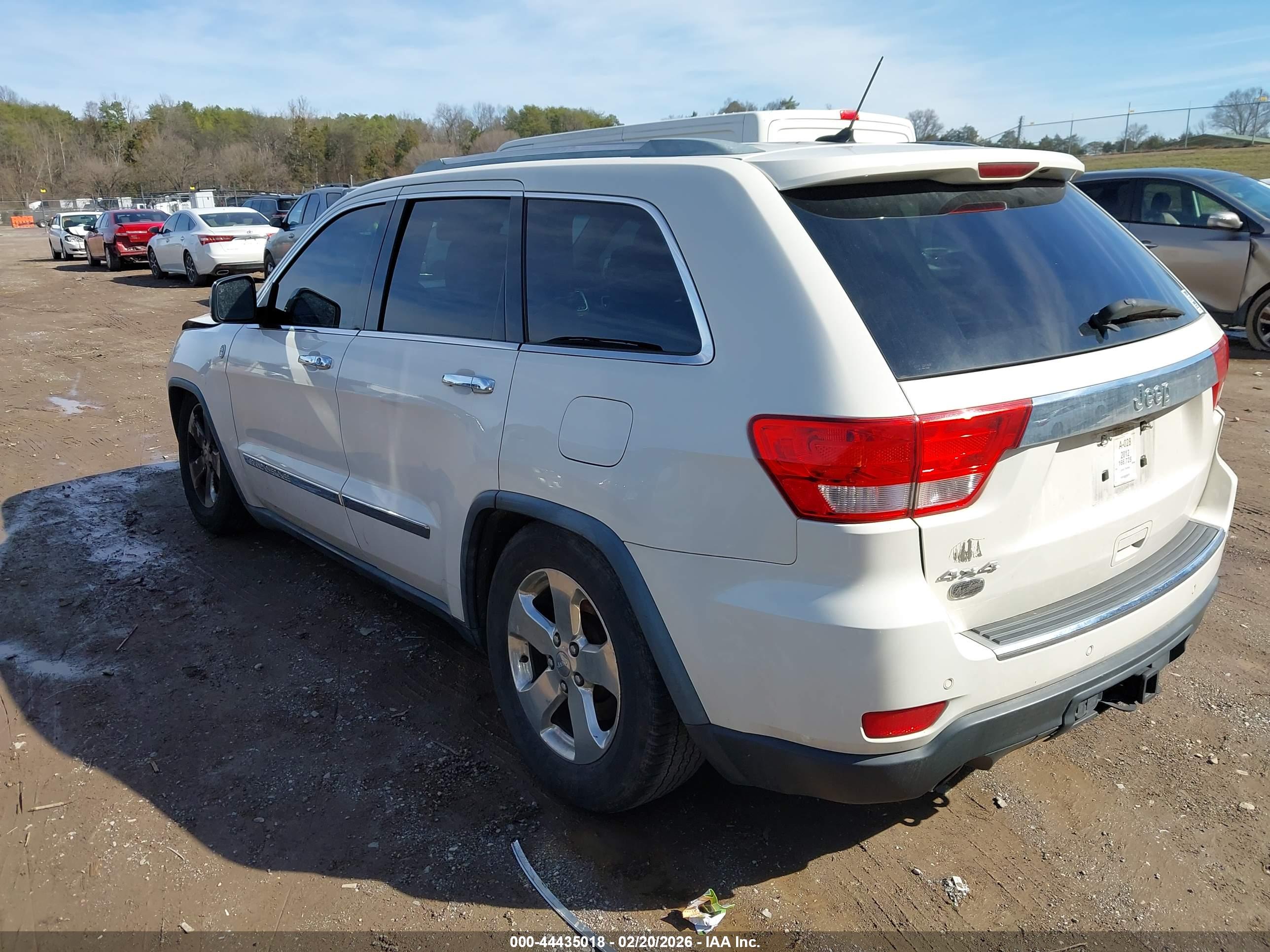JEEP GRAND image 3