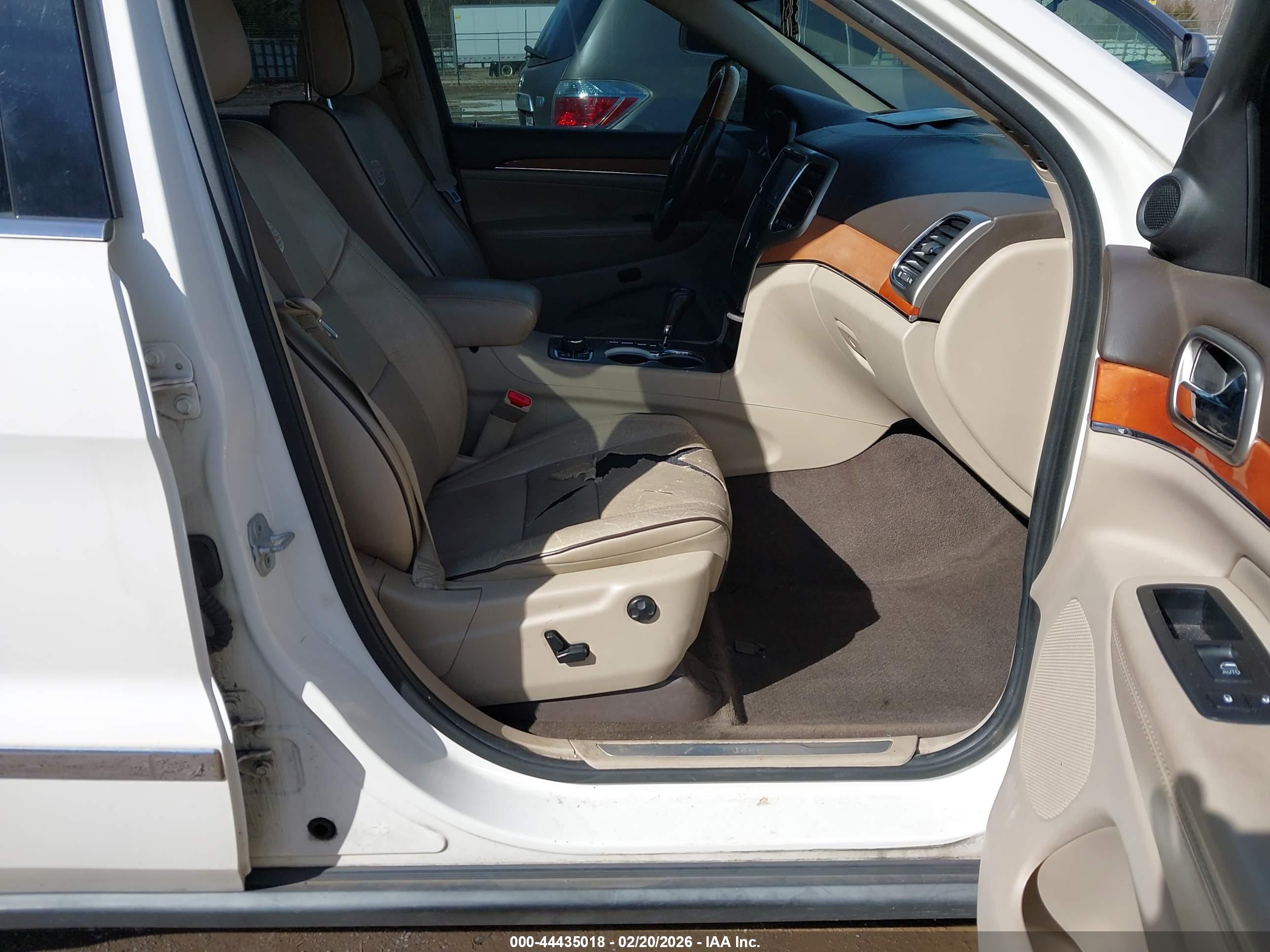 JEEP GRAND image 5