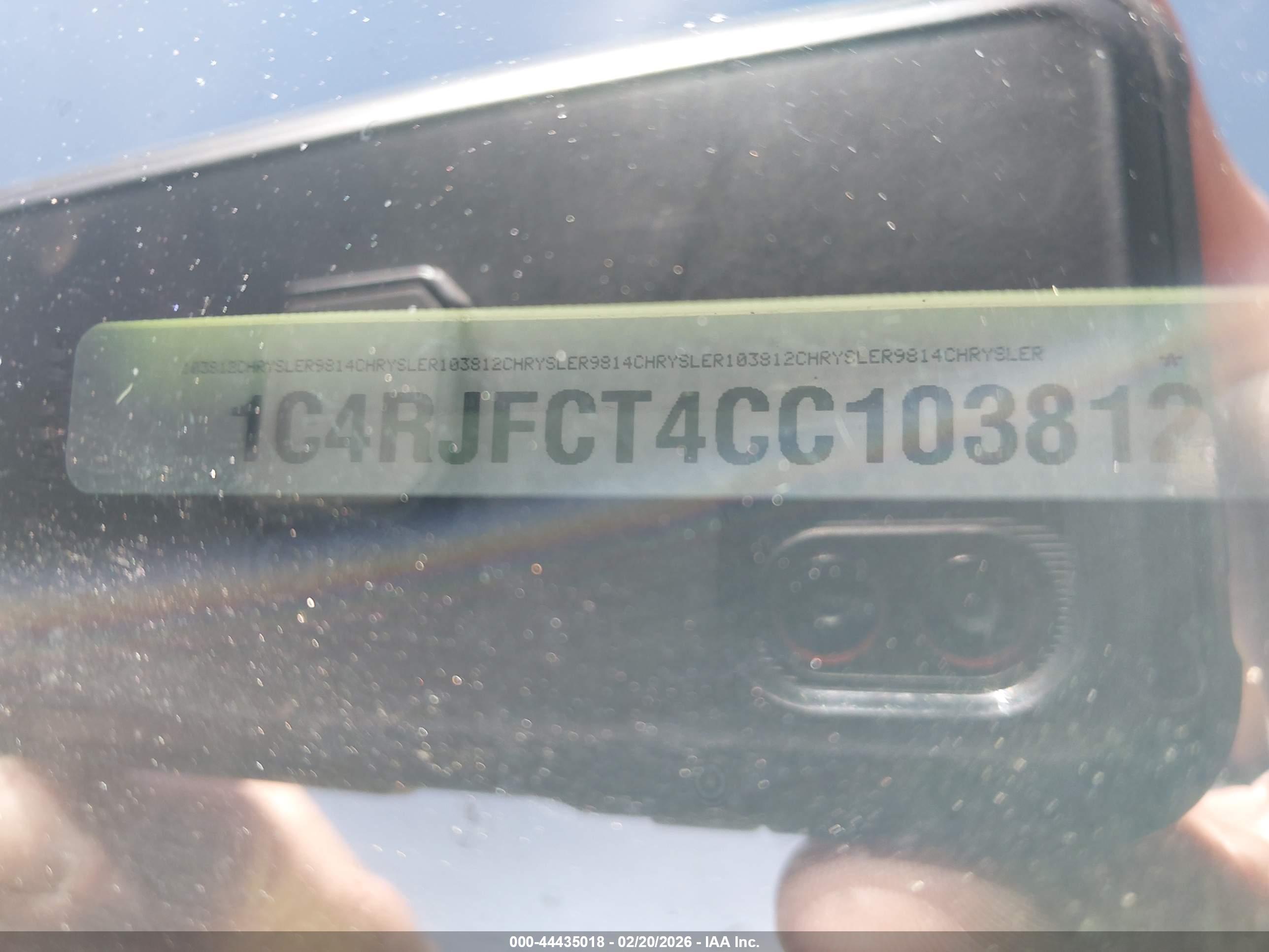 JEEP GRAND image 9