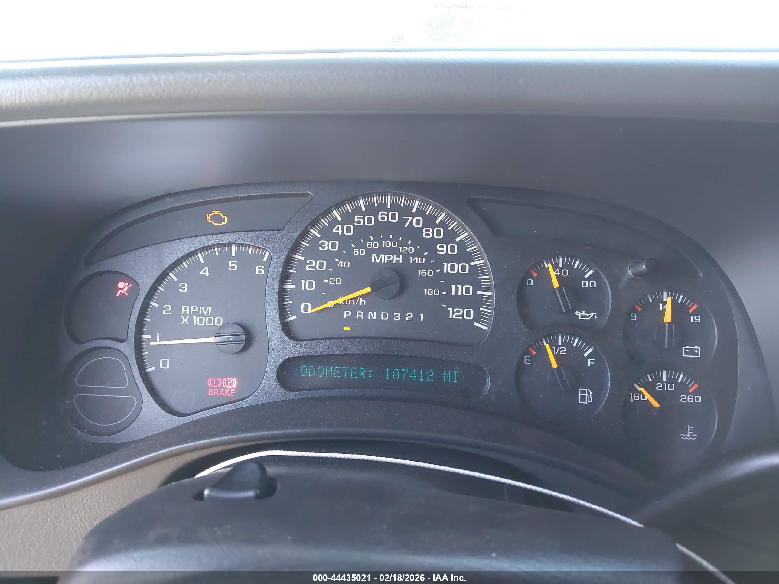 GMC YUKON image 7
