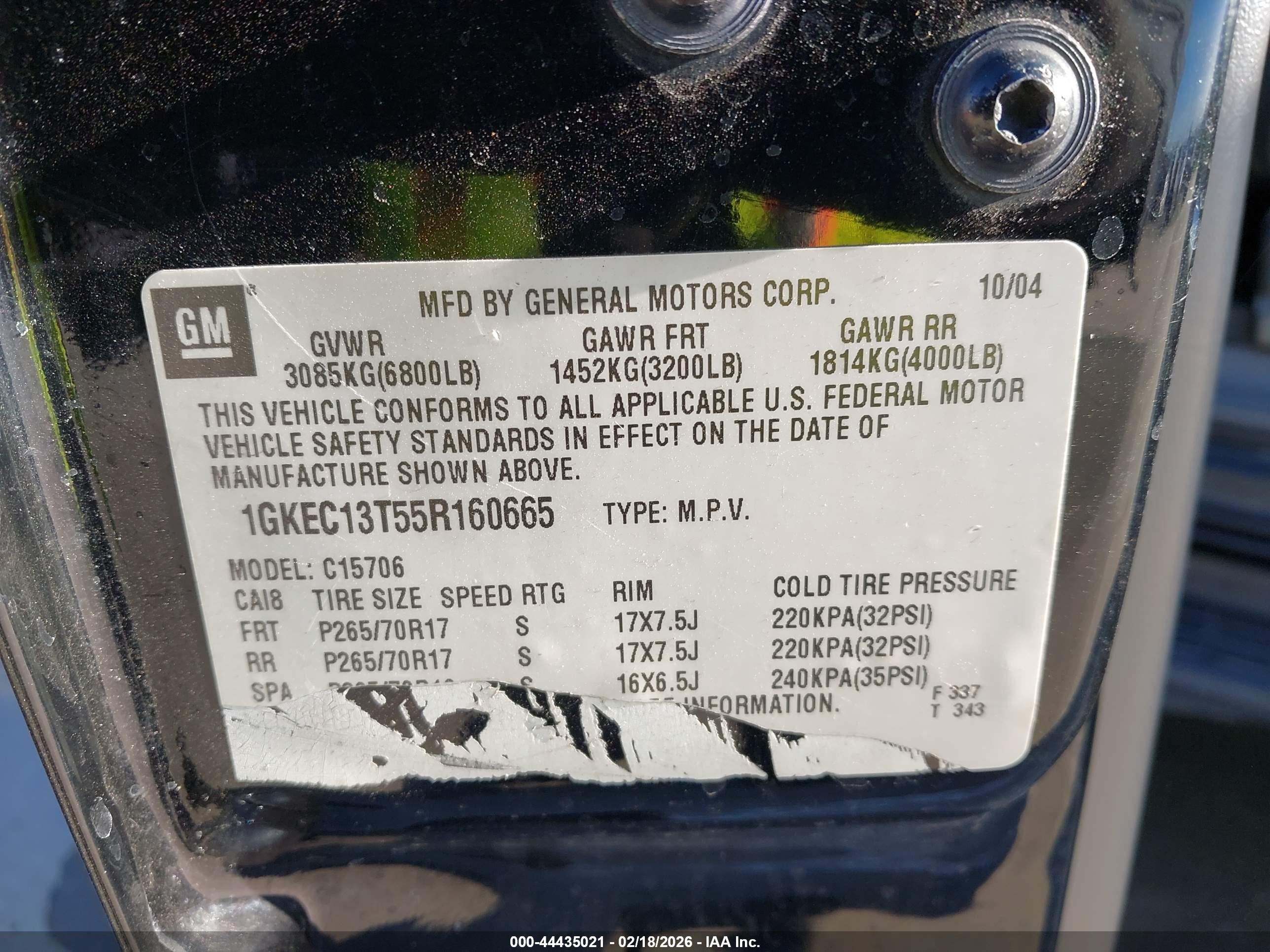 GMC YUKON image 9