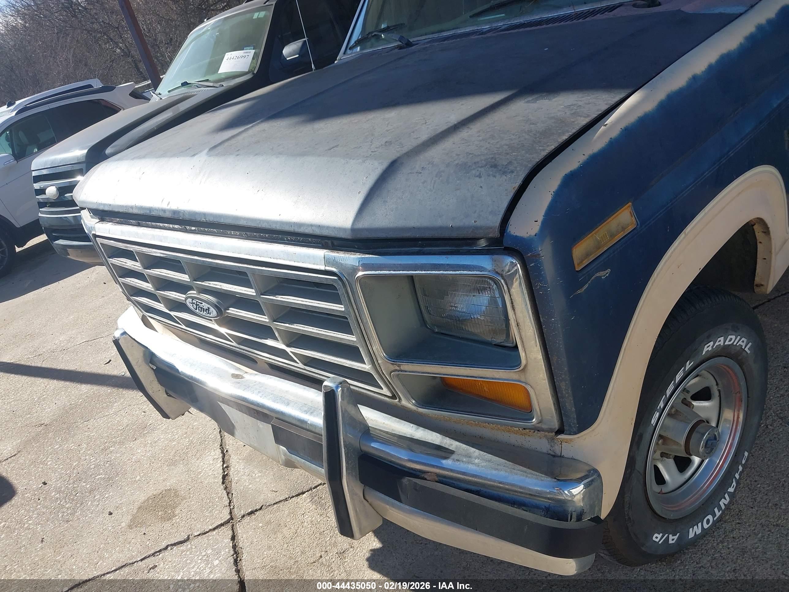 FORD BRONCO image 6