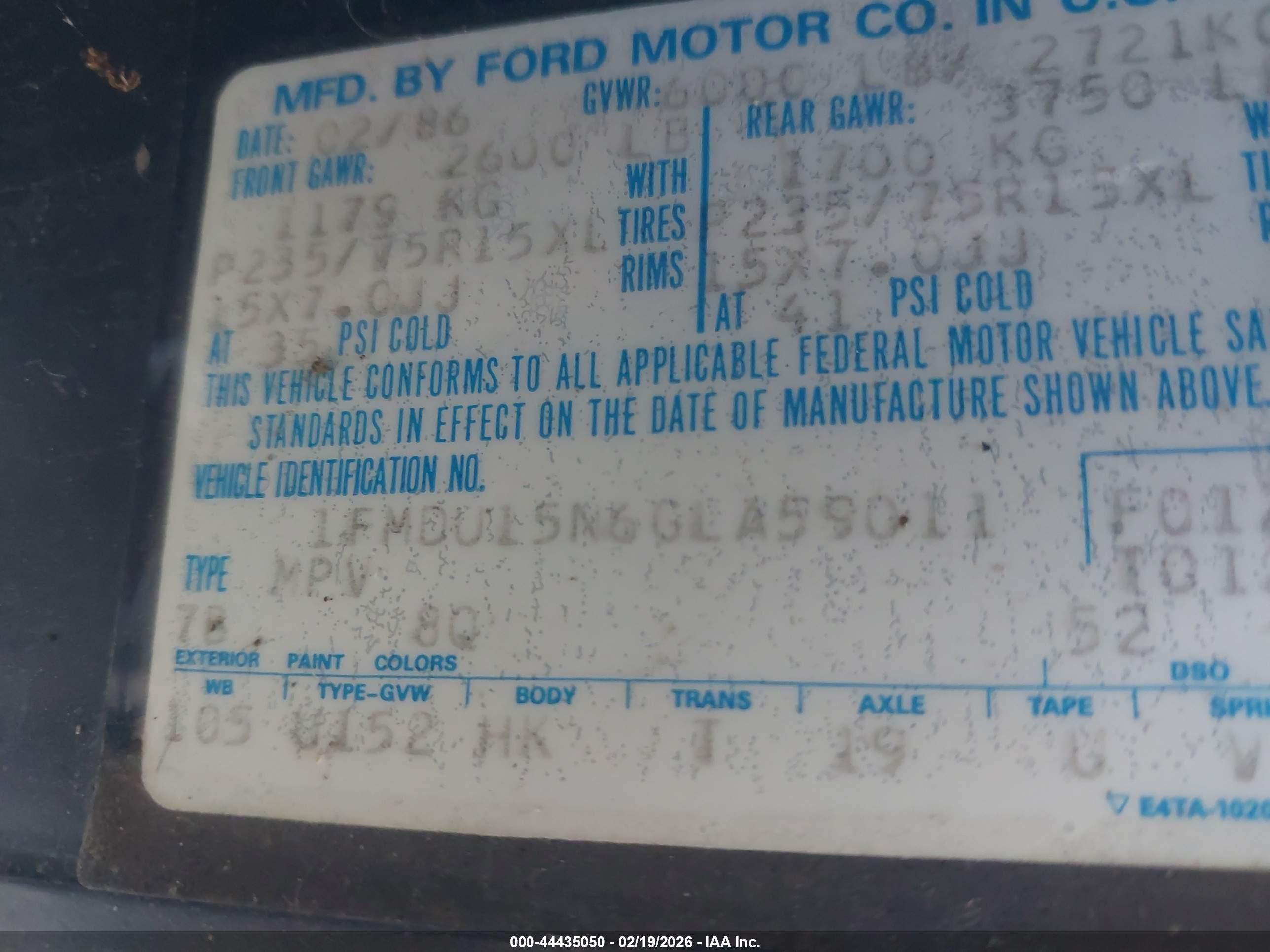 FORD BRONCO image 9
