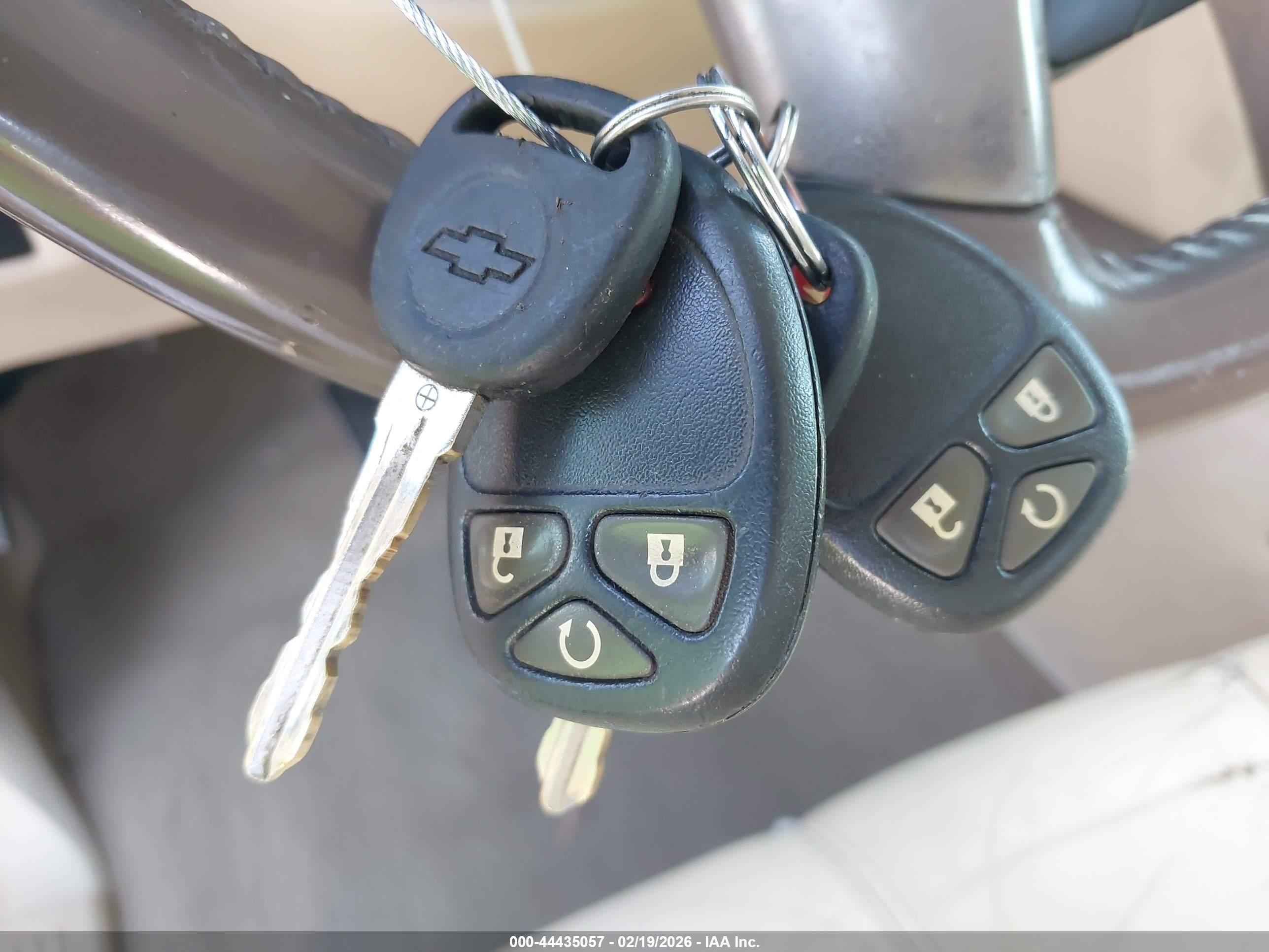 CHEVROLET SILVERADO image 11