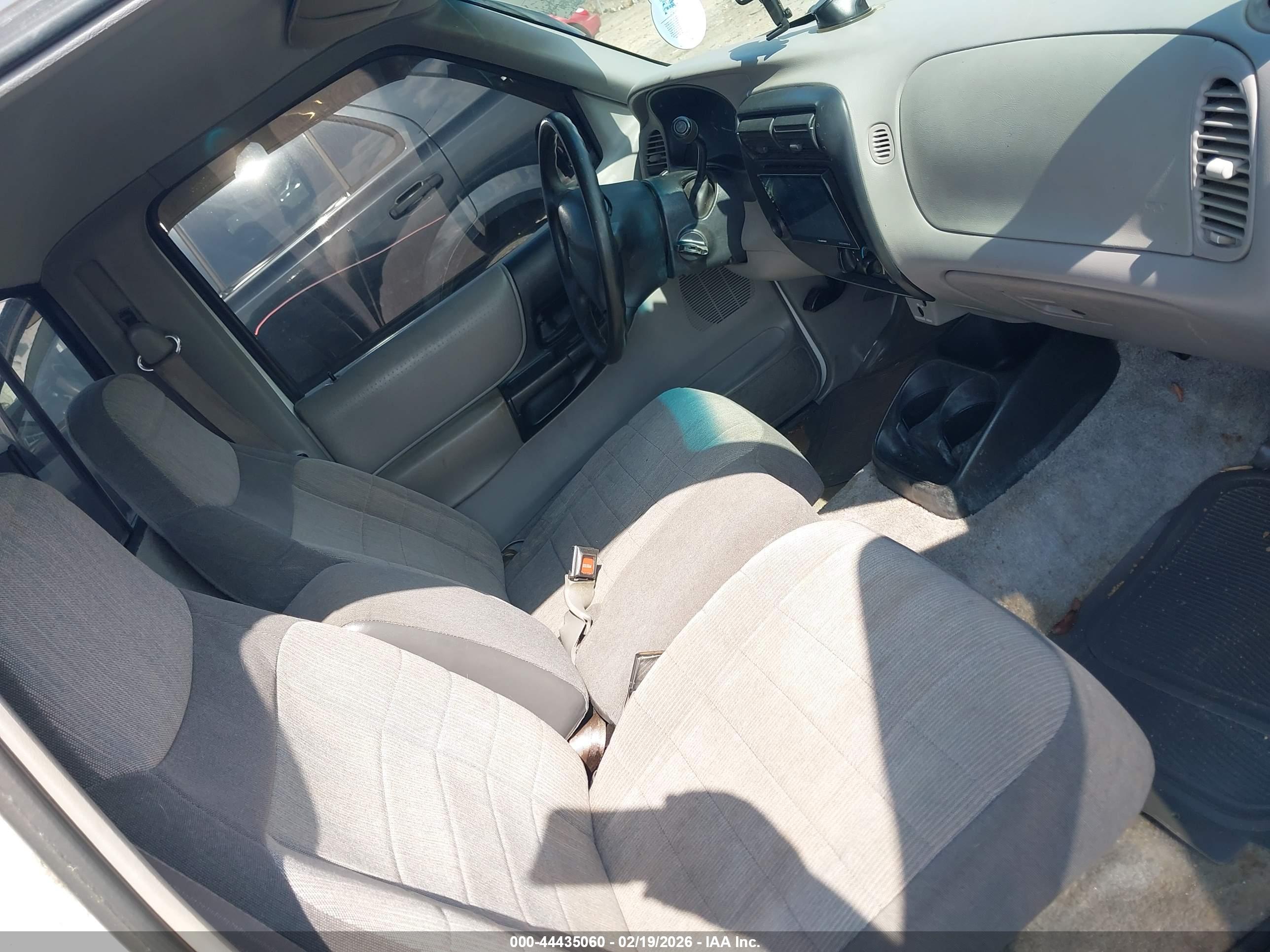 FORD RANGER image 5