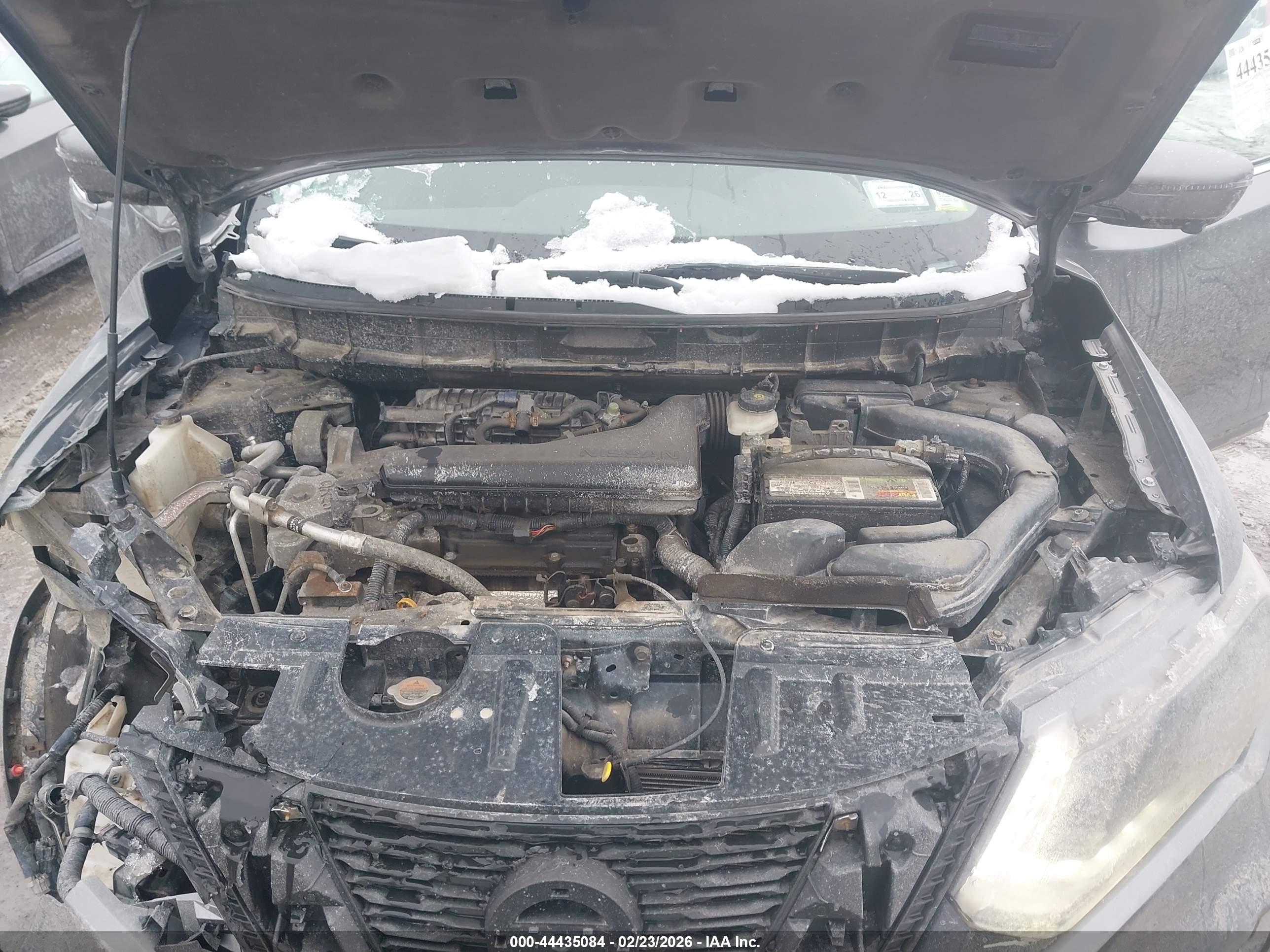 NISSAN ROGUE image 10