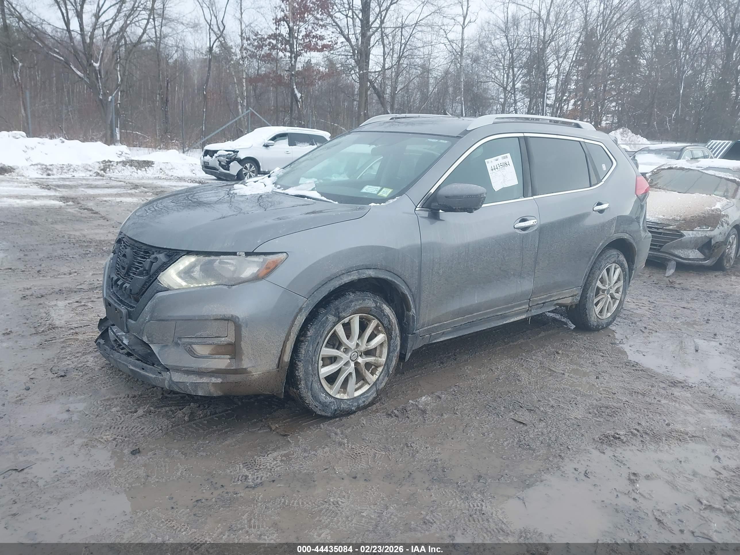 NISSAN ROGUE image 2