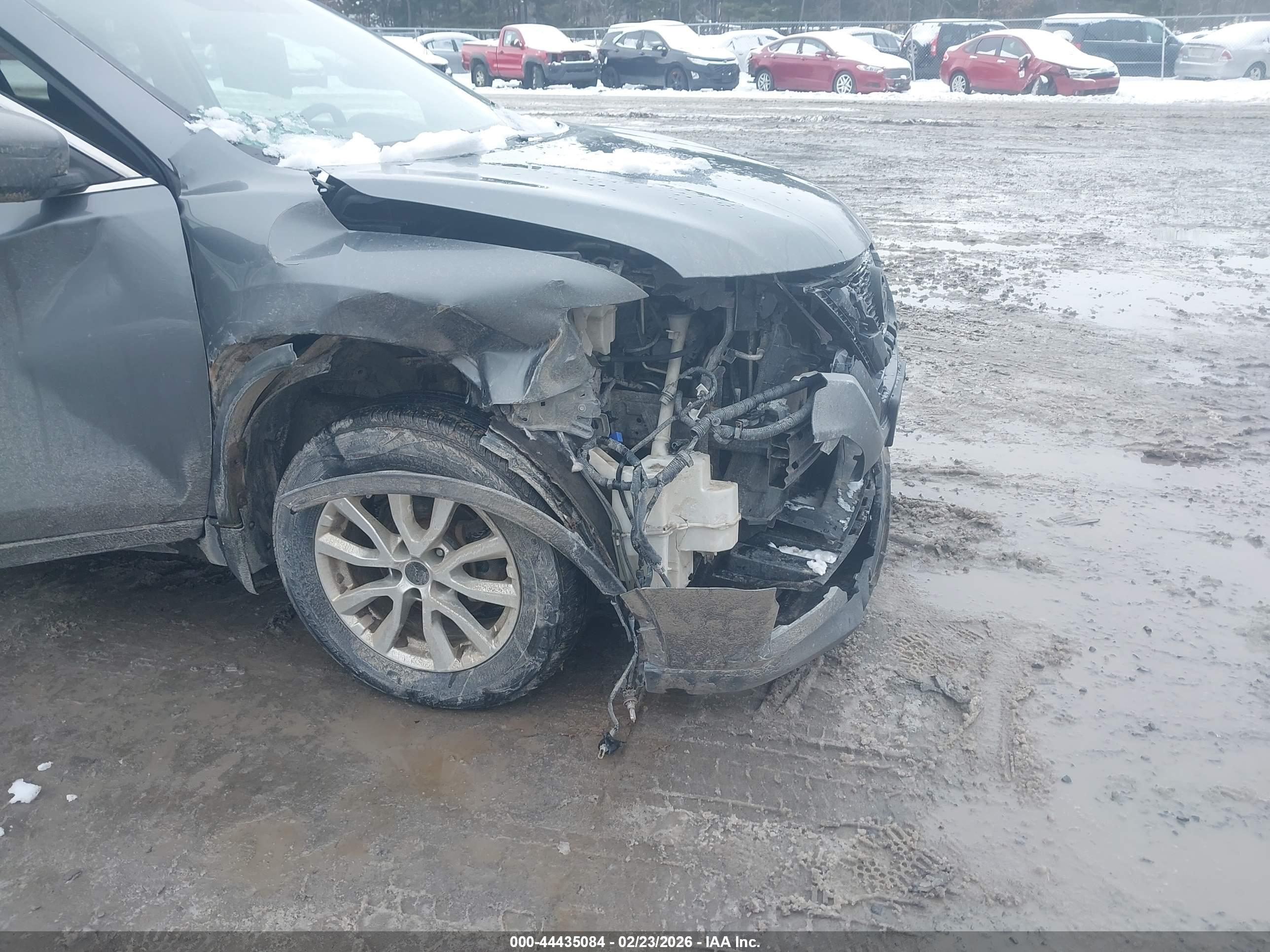 NISSAN ROGUE image 6