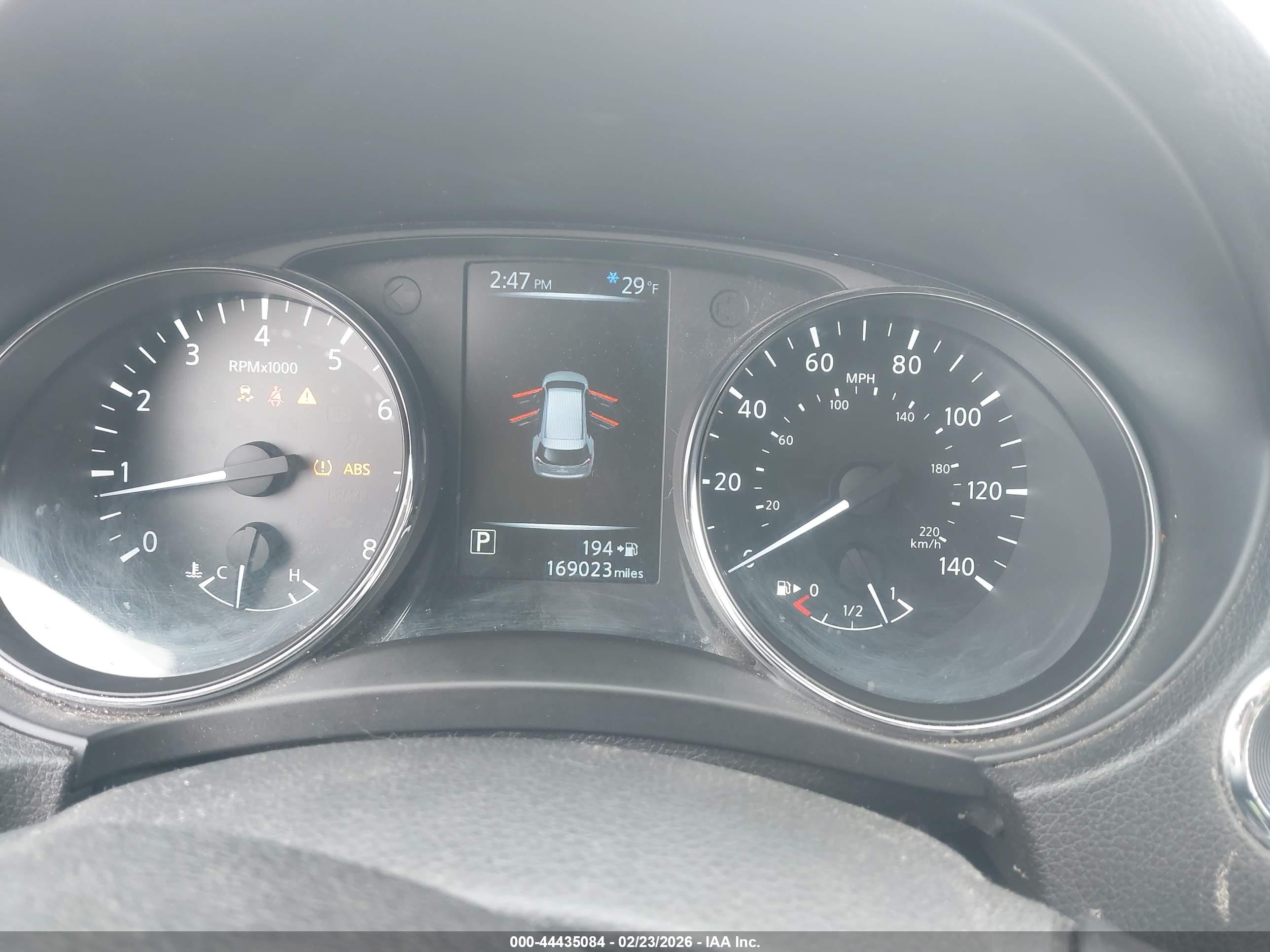 NISSAN ROGUE image 7