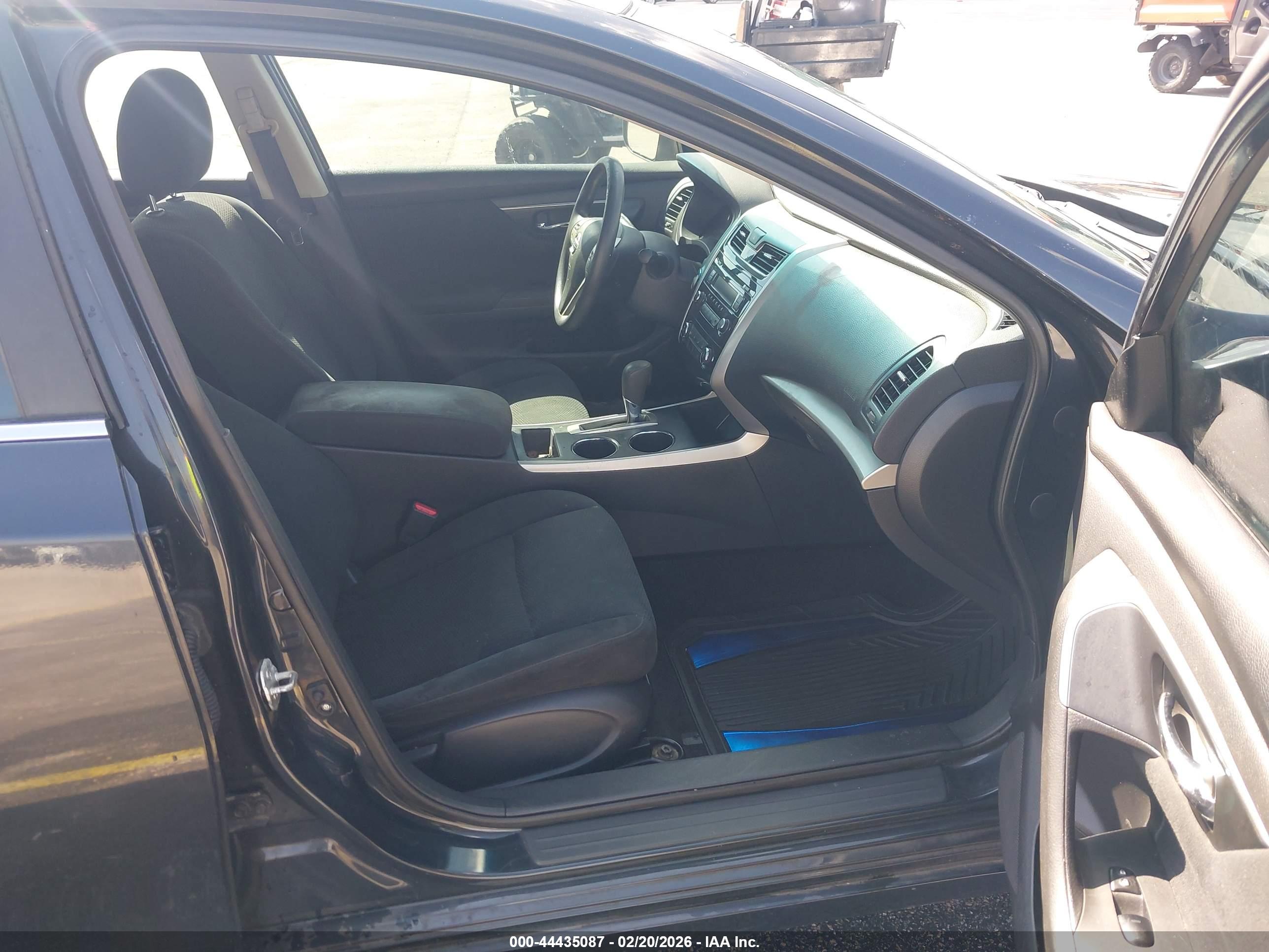 NISSAN ALTIMA image 5