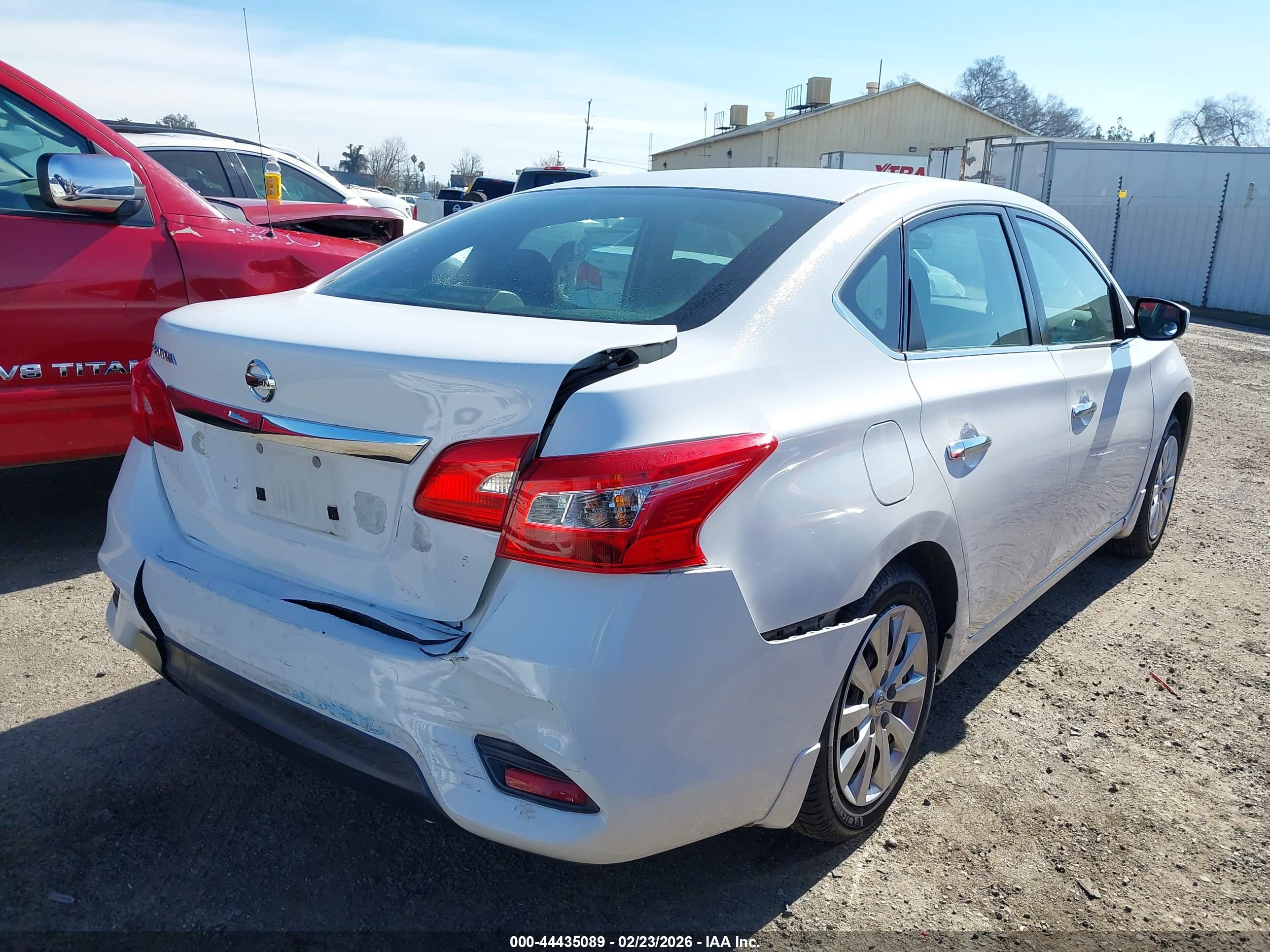 NISSAN SENTRA image 4