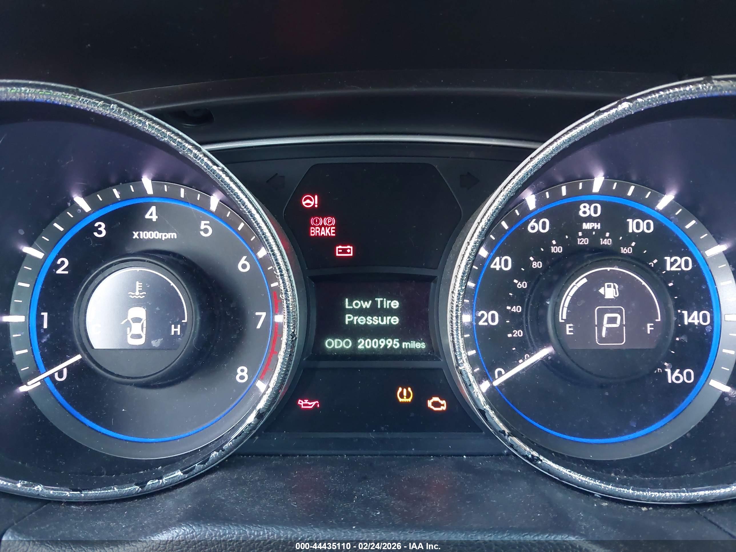 HYUNDAI SONATA image 7