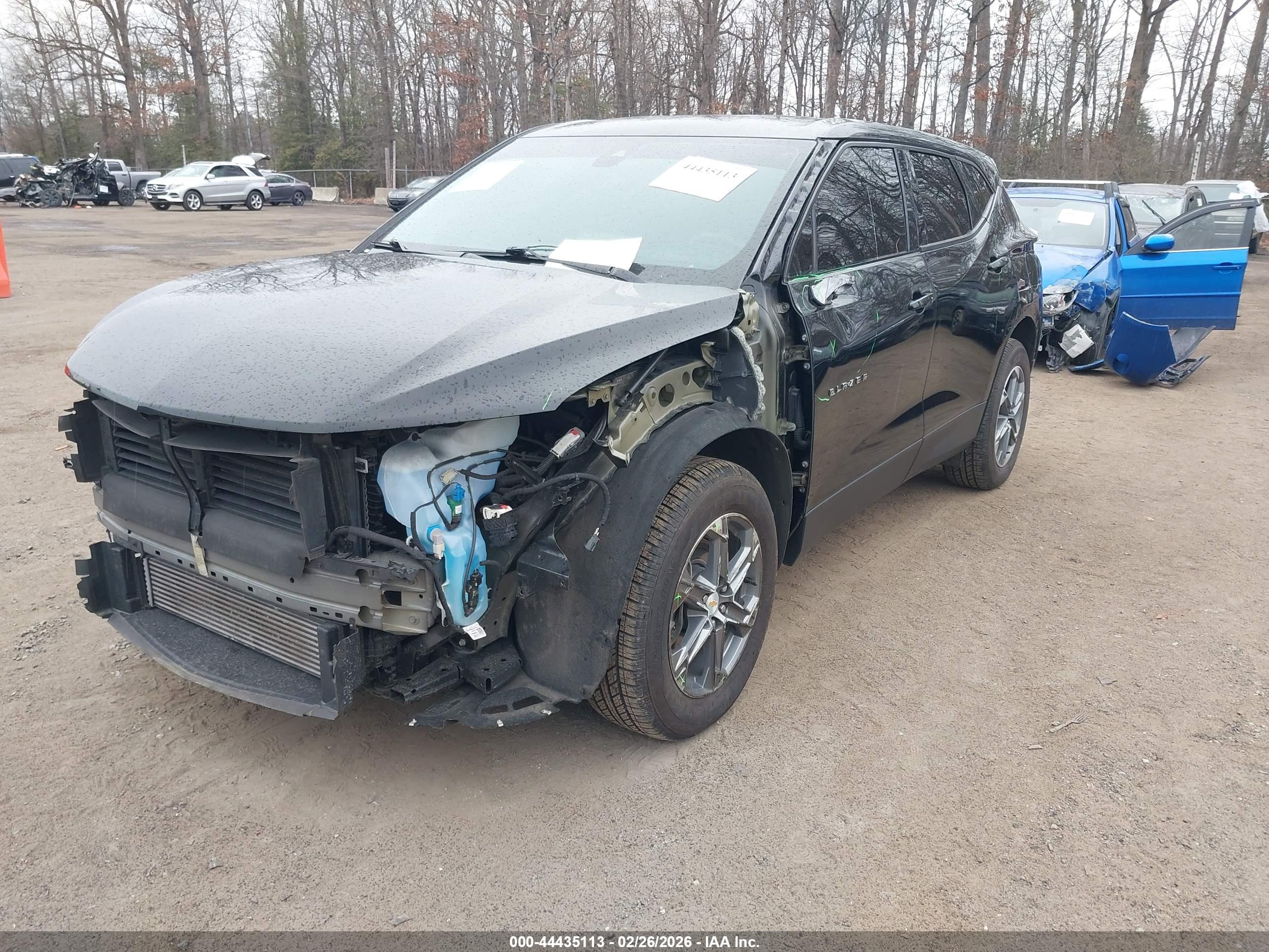 CHEVROLET BLAZER image 2