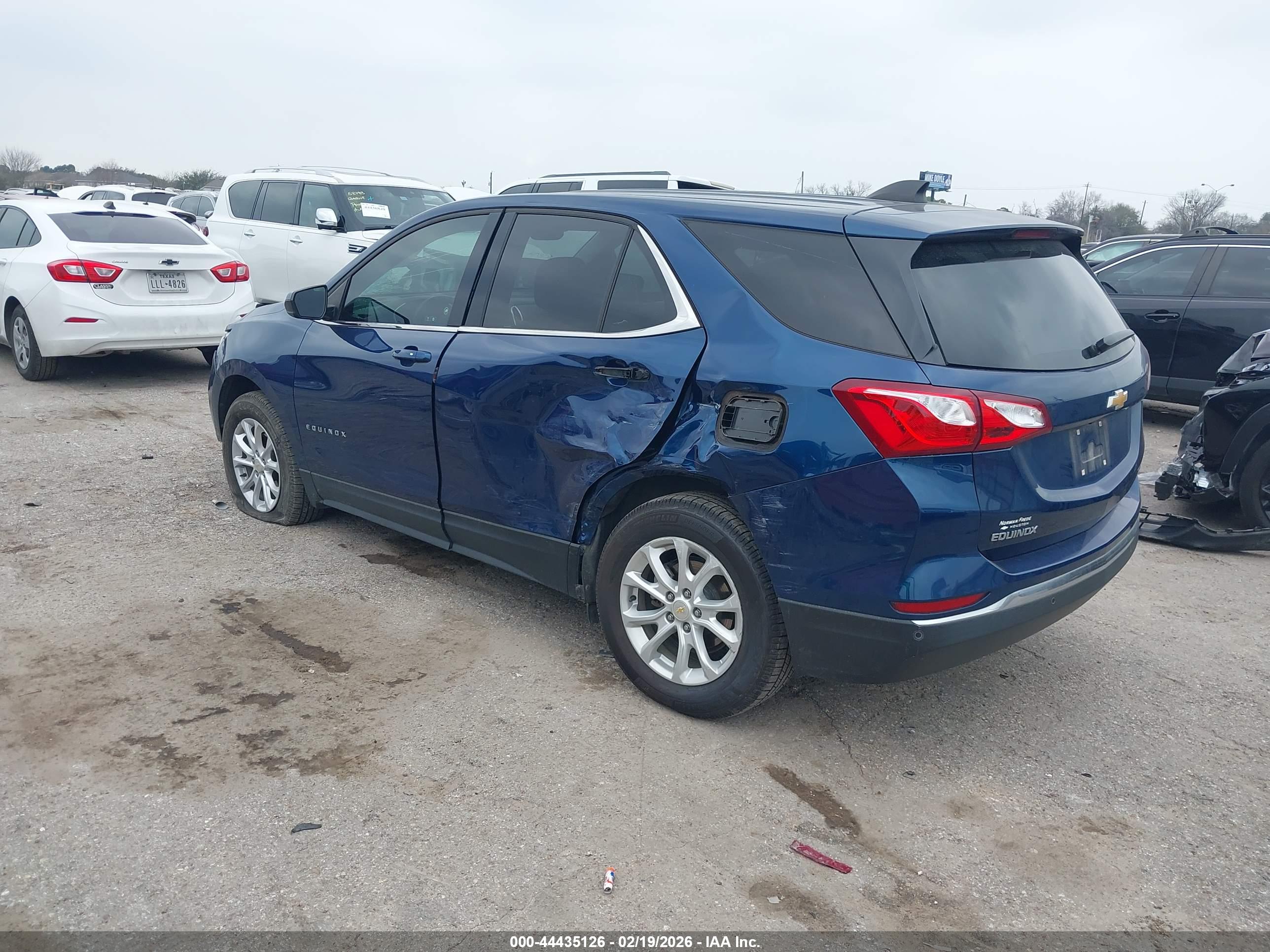 CHEVROLET EQUINOX image 3