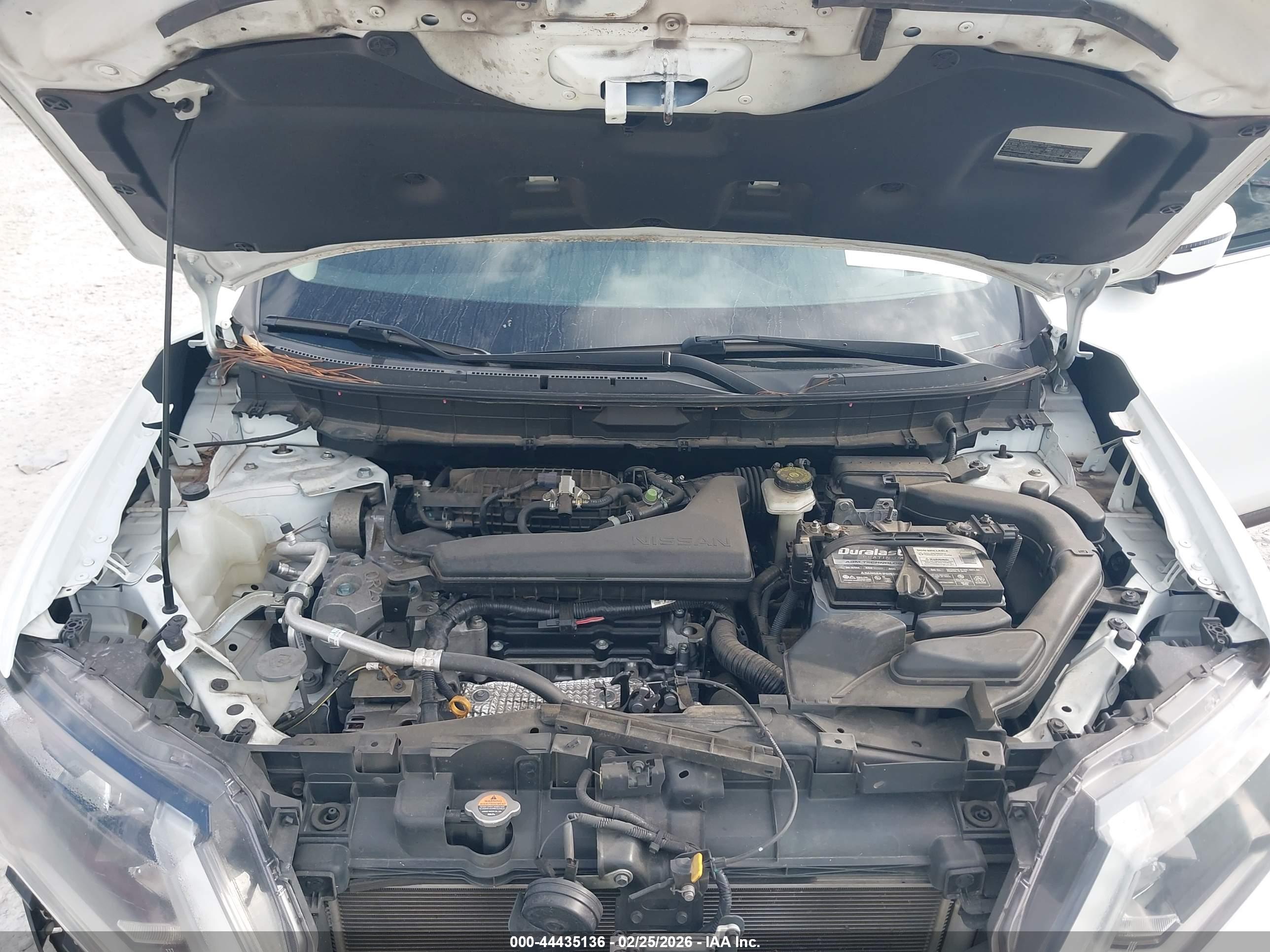 NISSAN ROGUE image 10