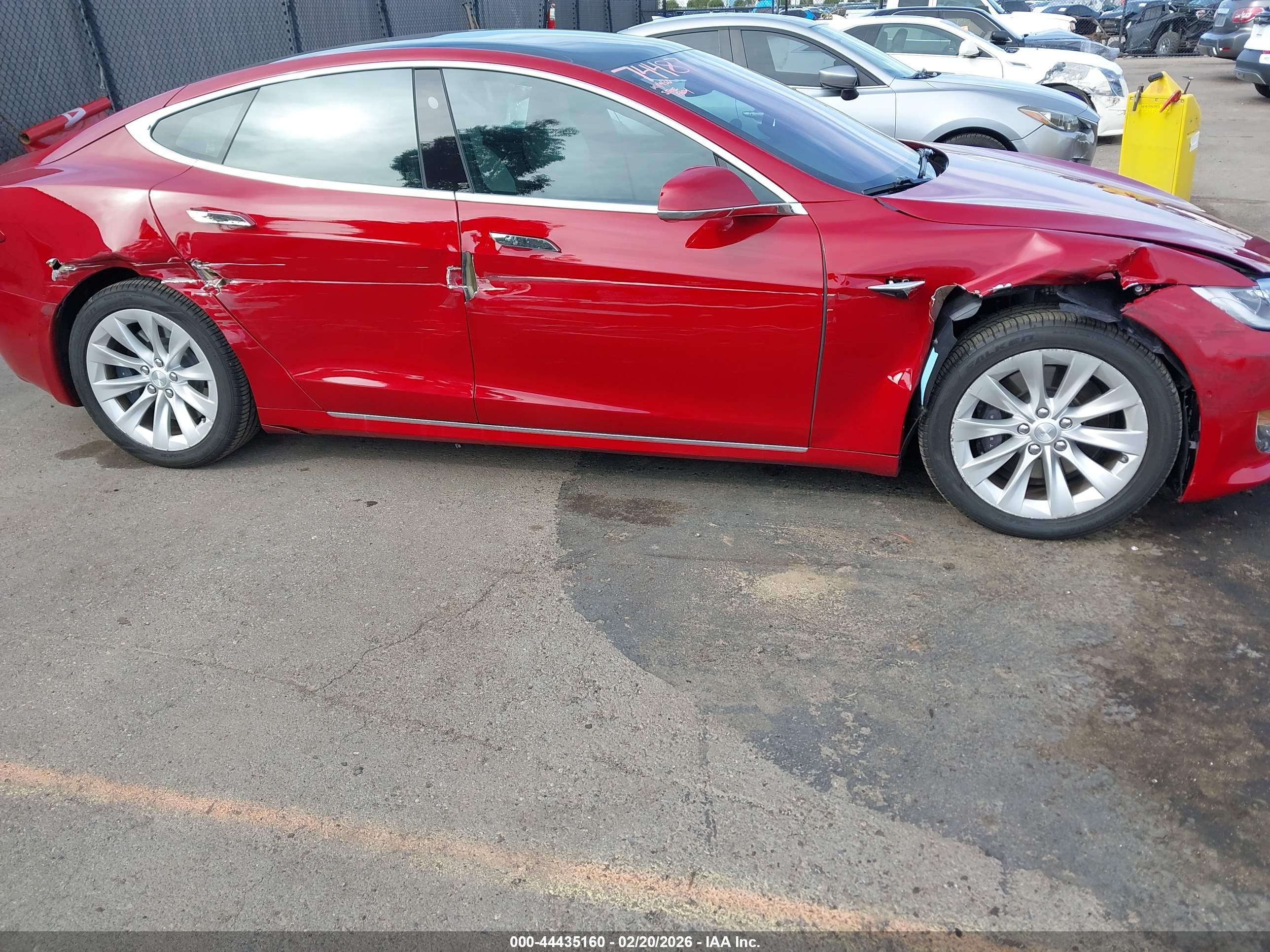 TESLA MODEL image 6