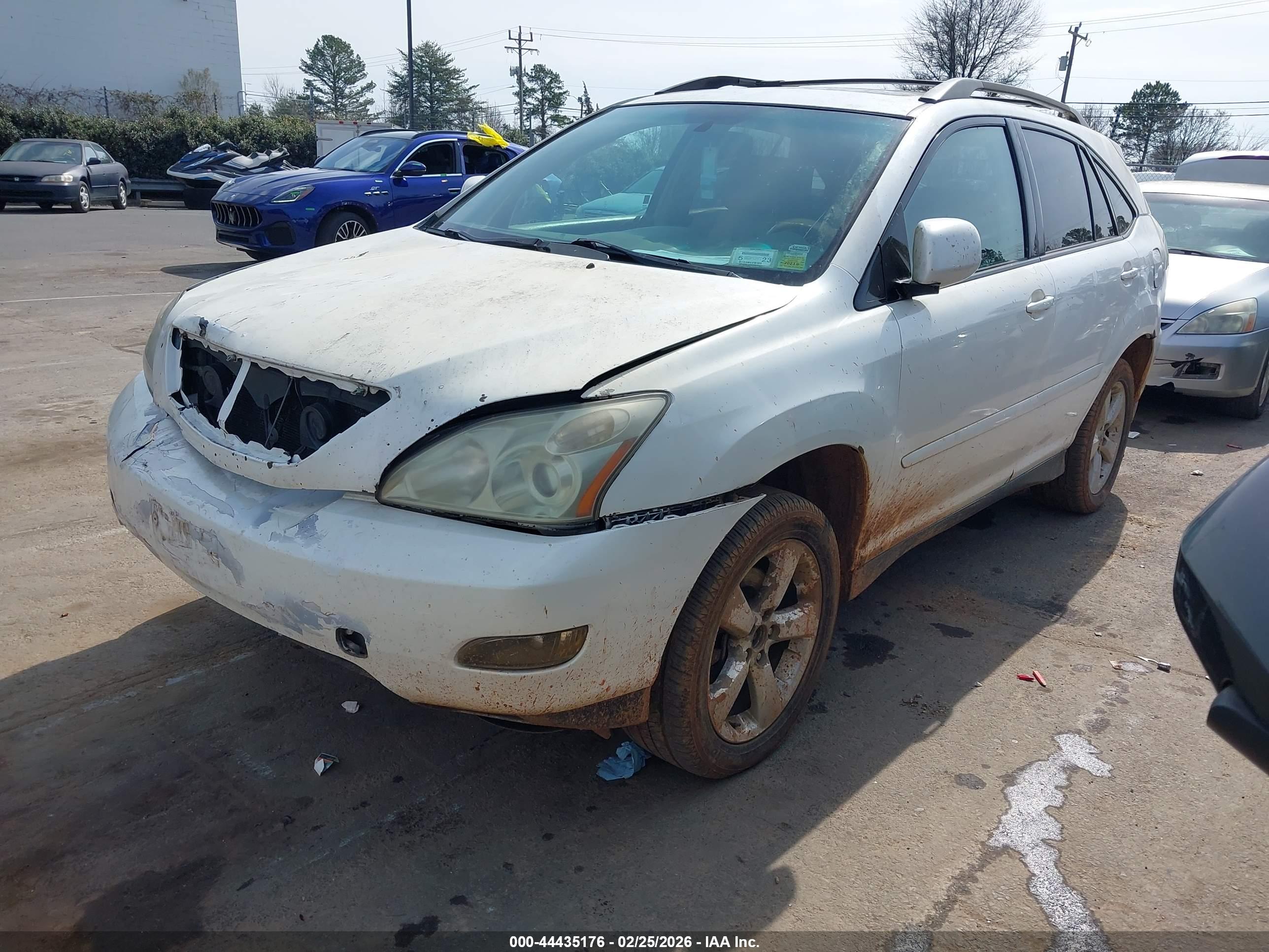 LEXUS RX image 2