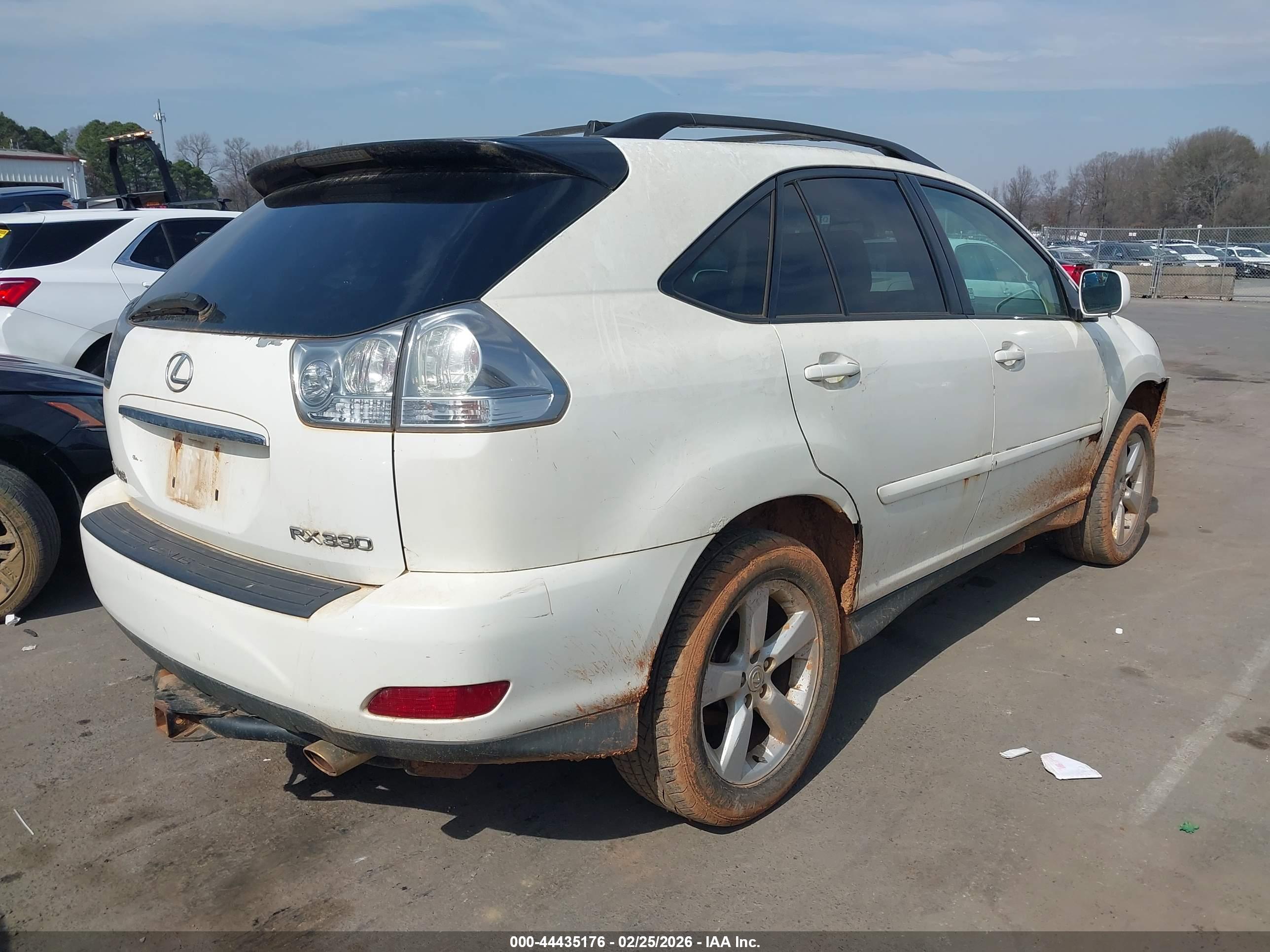 LEXUS RX image 4