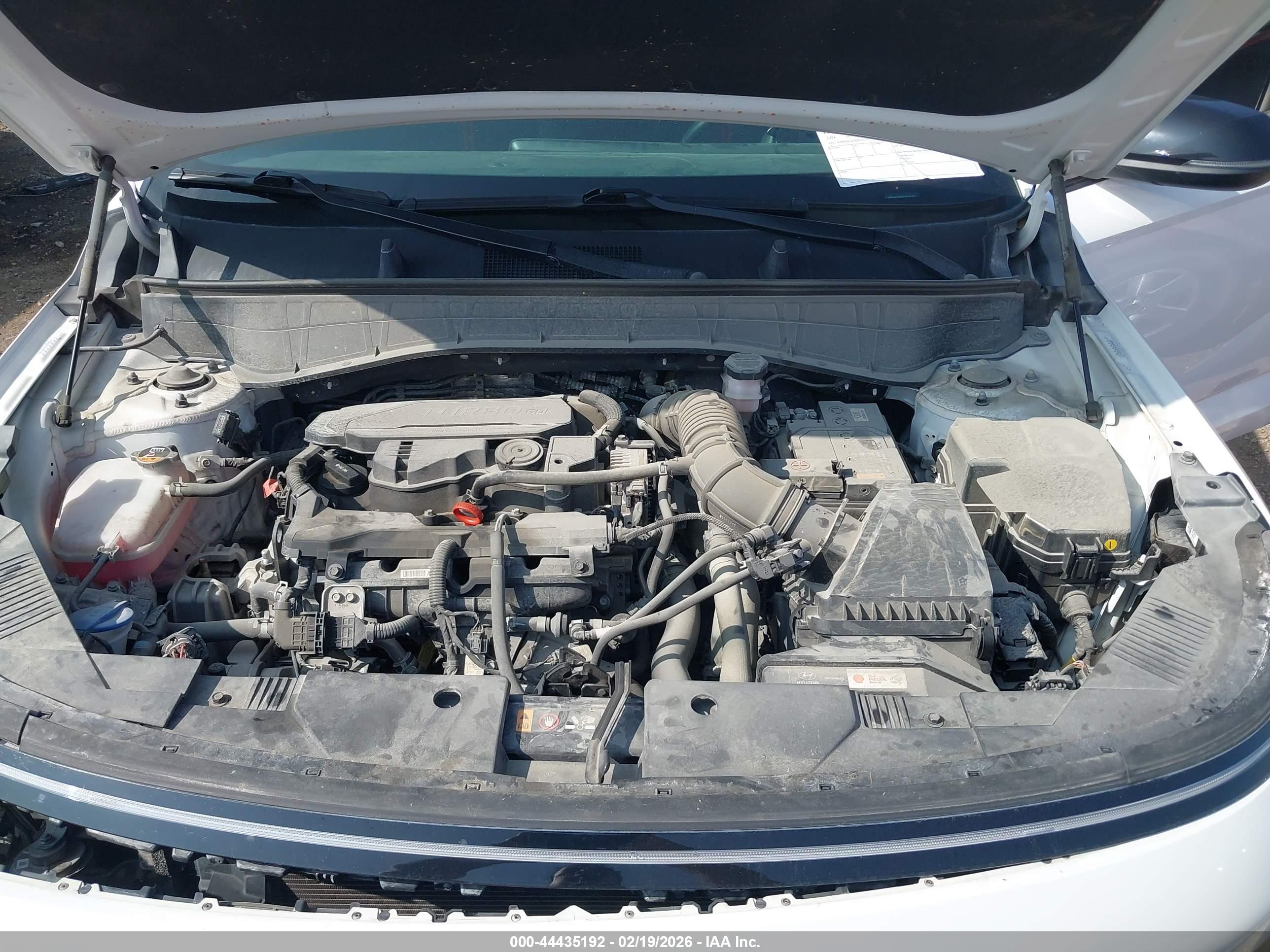 HYUNDAI KONA image 10