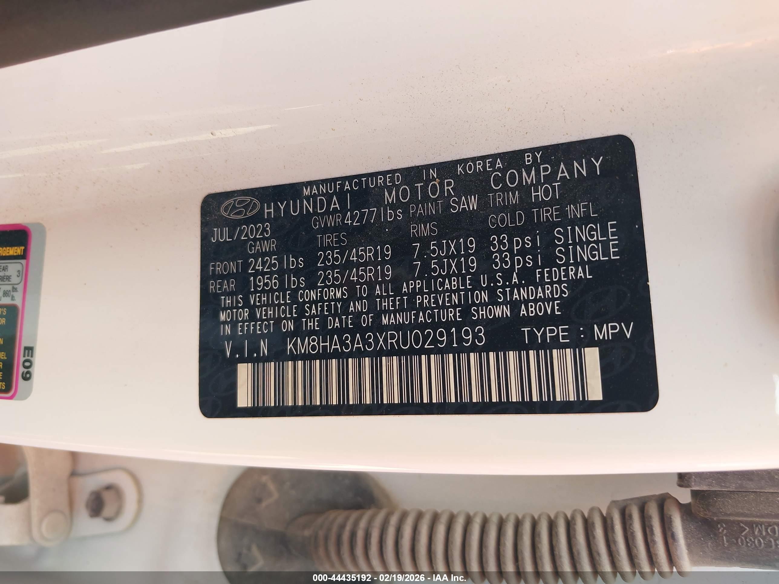 HYUNDAI KONA image 9