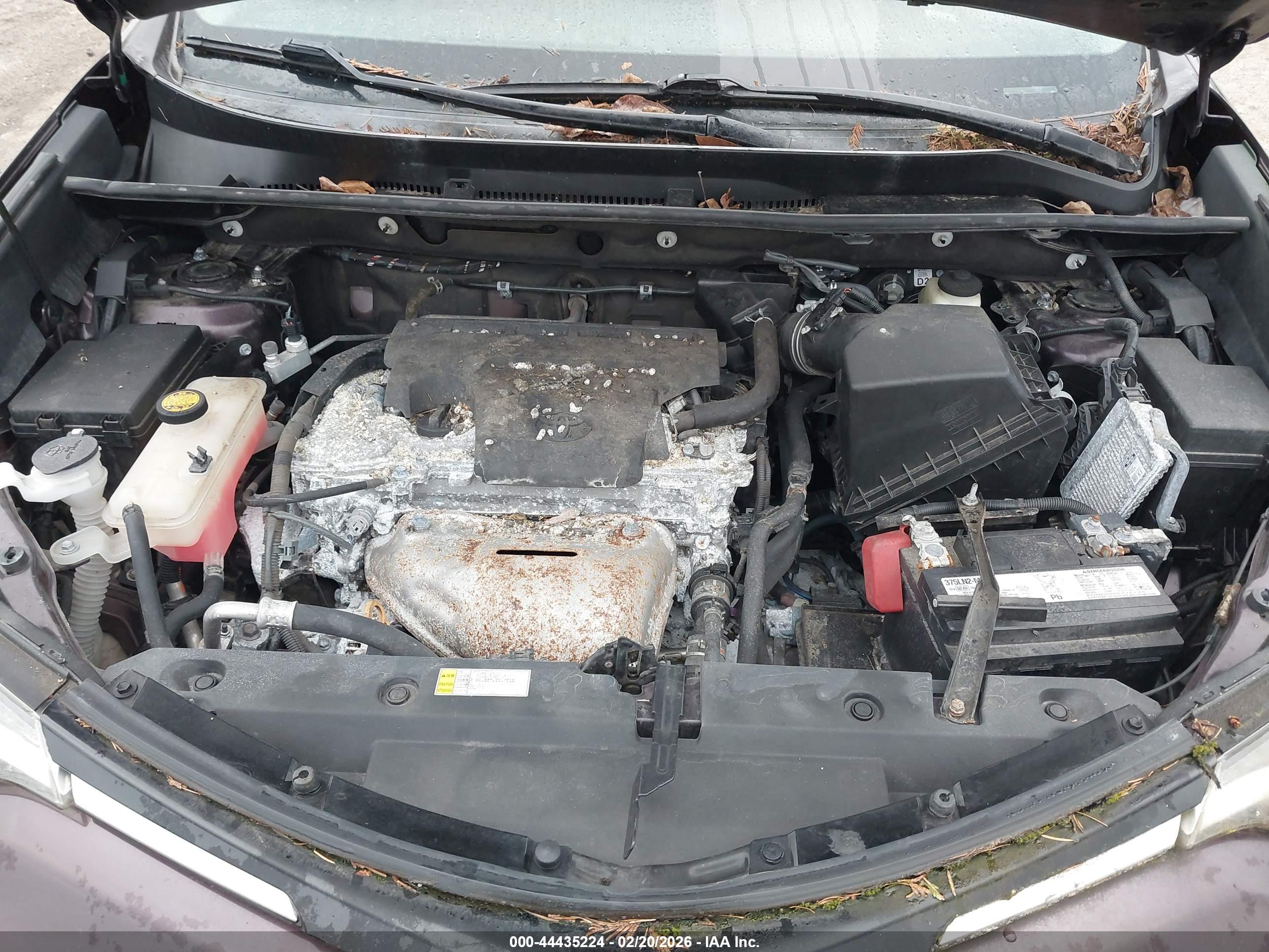 TOYOTA RAV4 image 10
