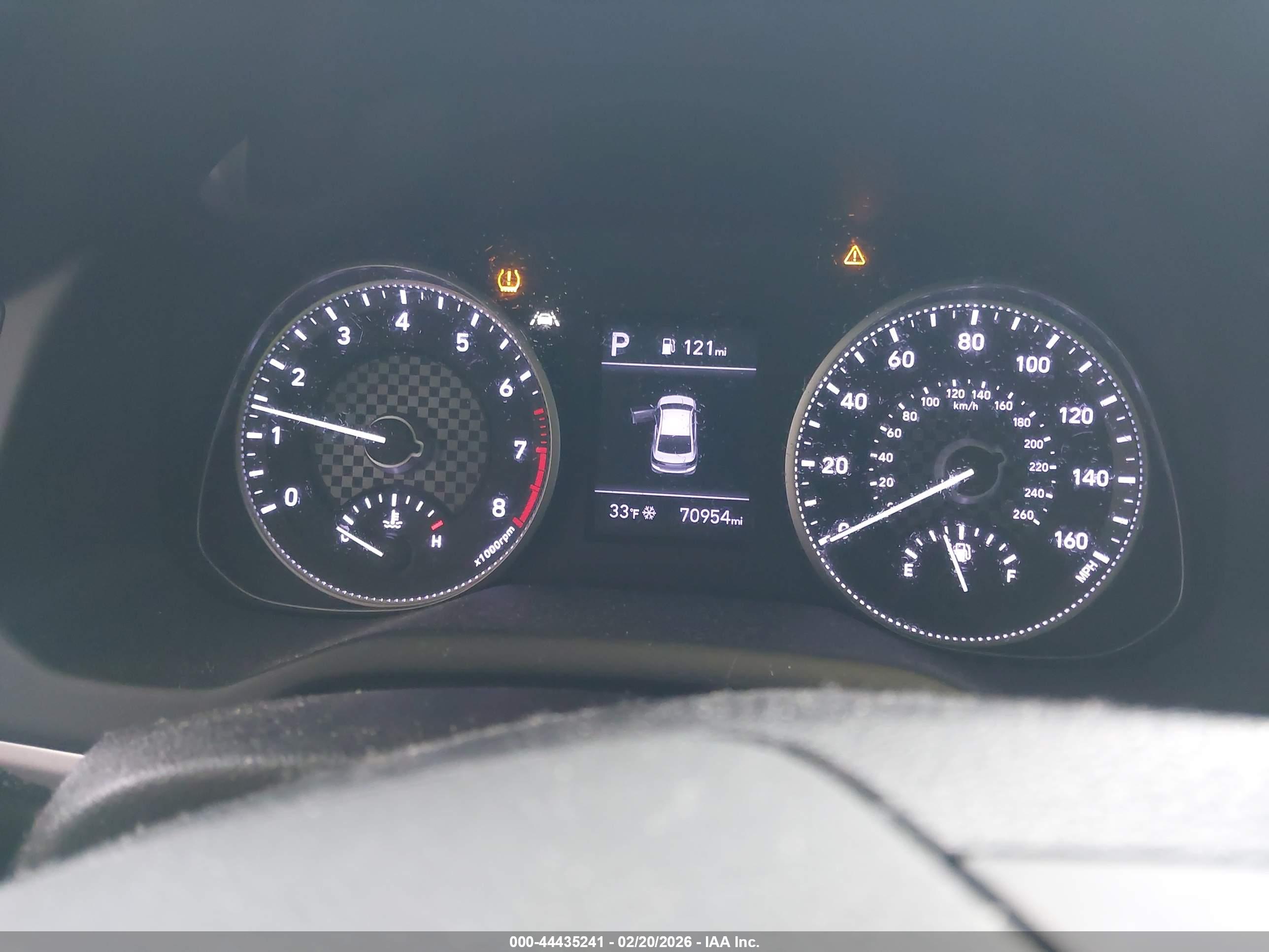HYUNDAI ELANTRA image 7