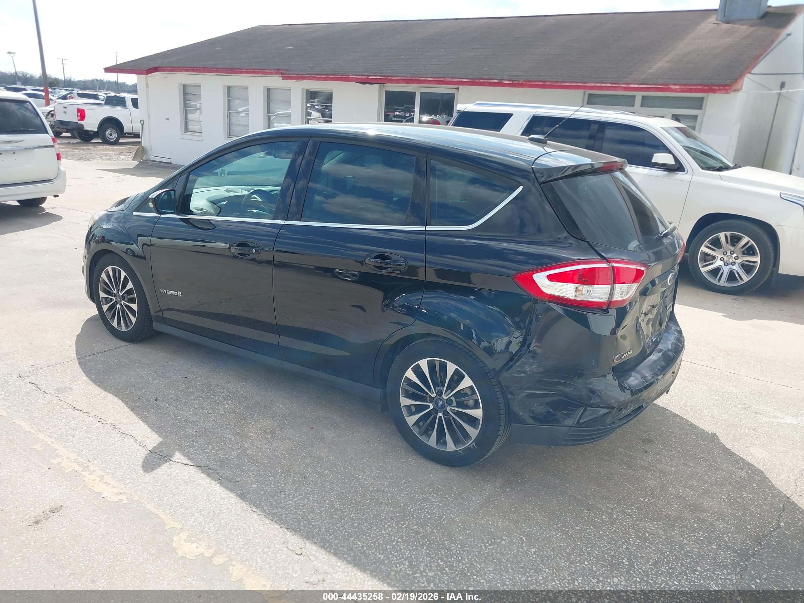 FORD C-MAX image 3