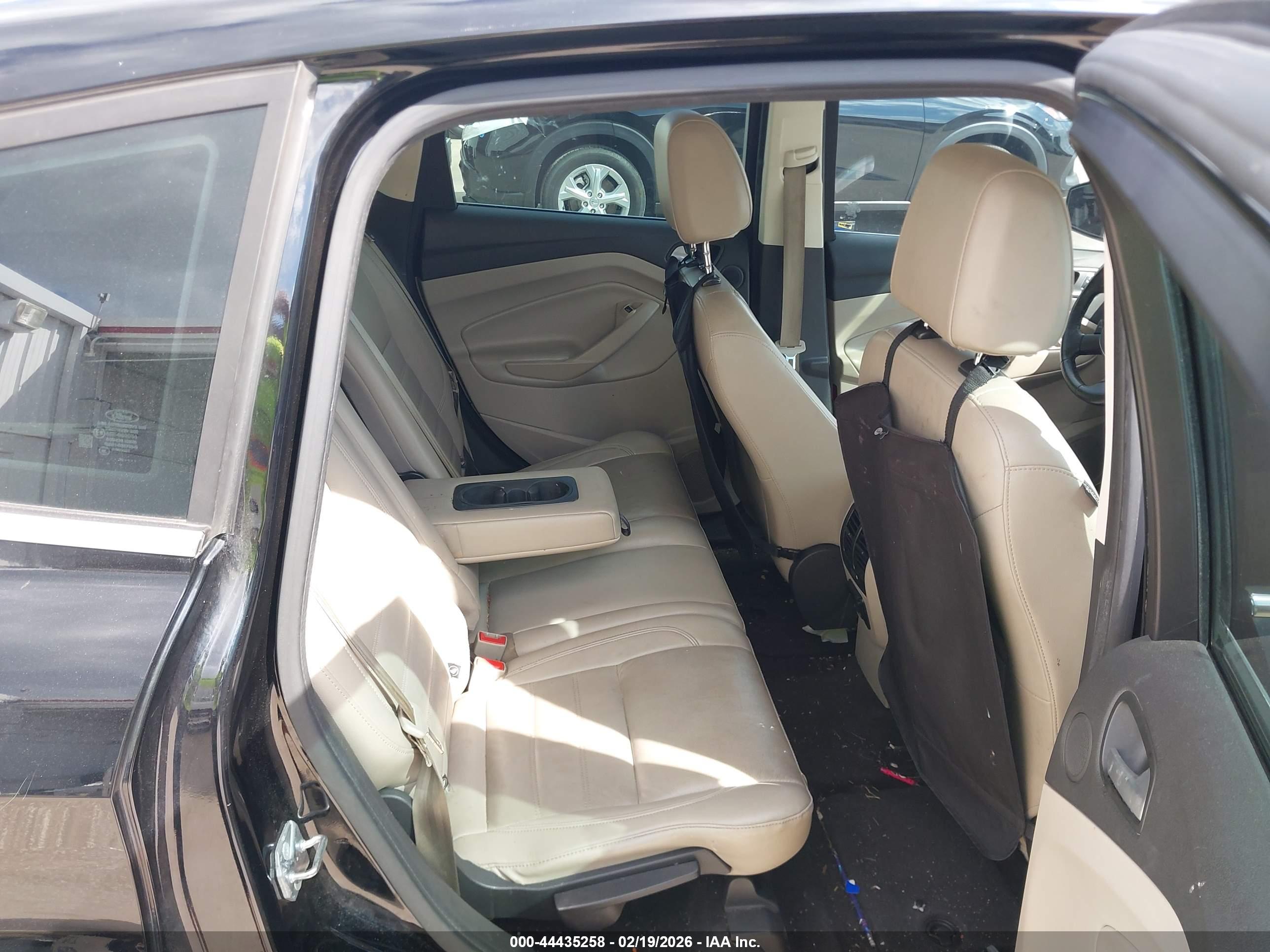 FORD C-MAX image 8
