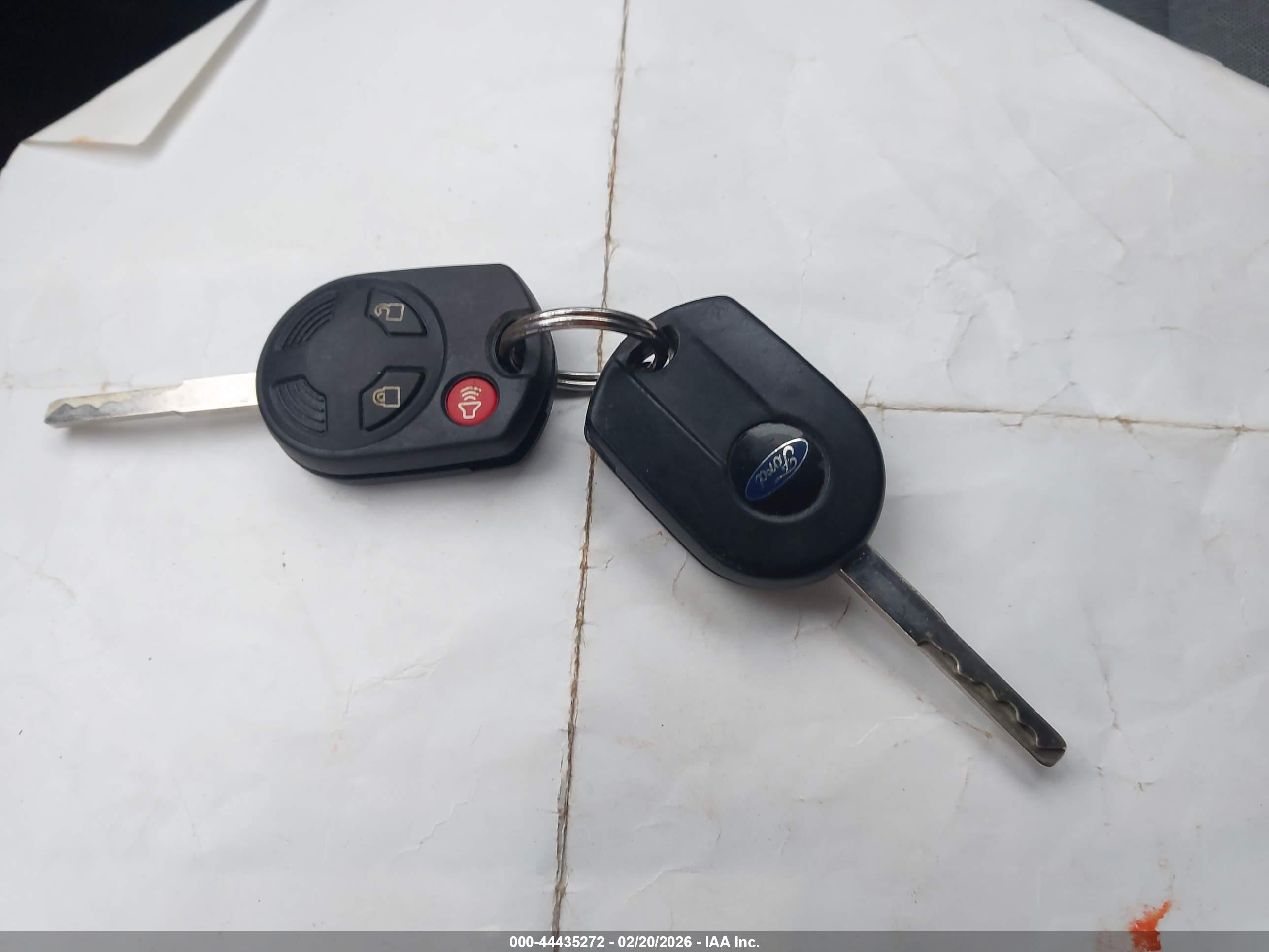 FORD ESCAPE image 11