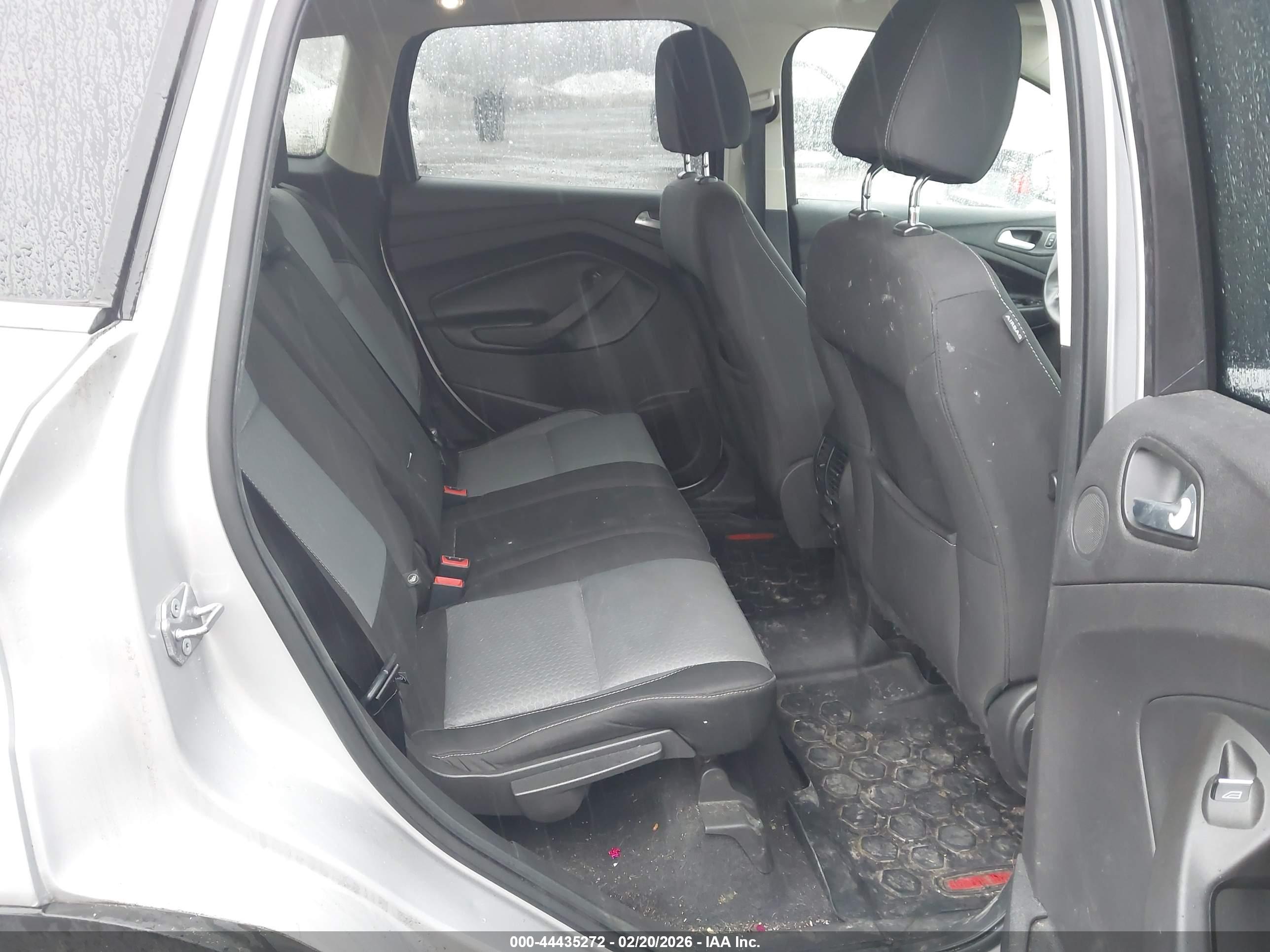 FORD ESCAPE image 8