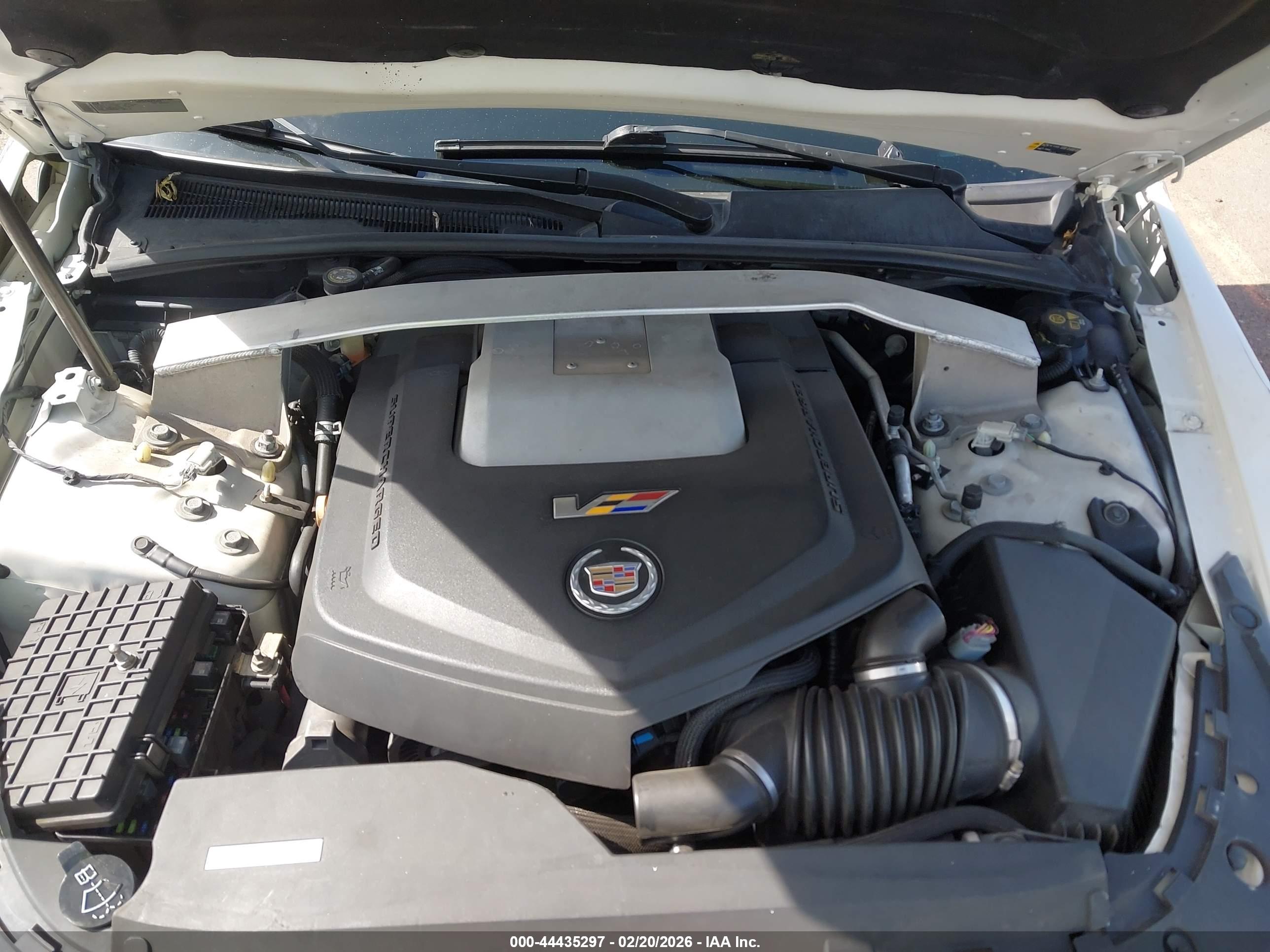 CADILLAC CTS-V image 10
