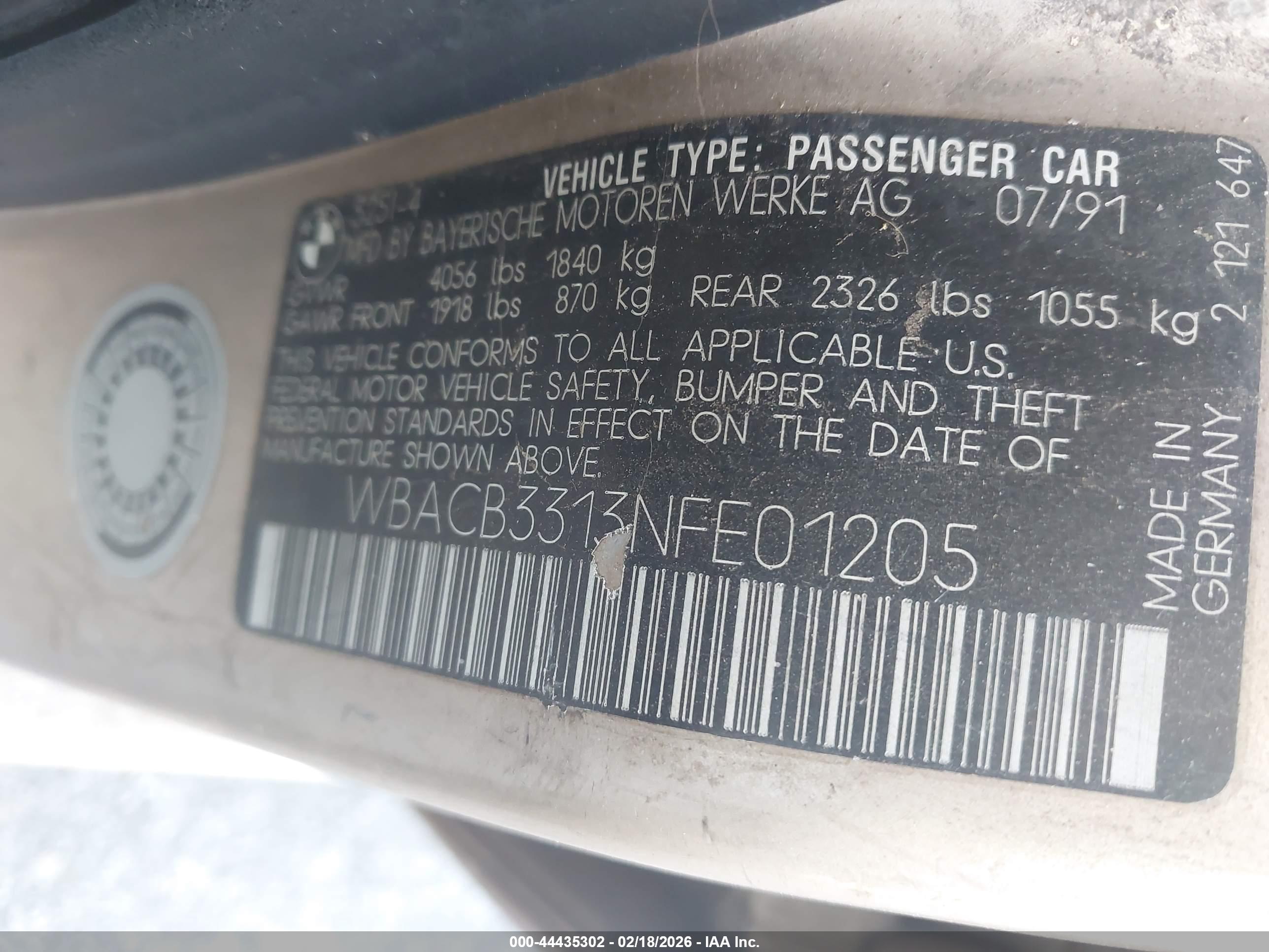 BMW 325 image 9
