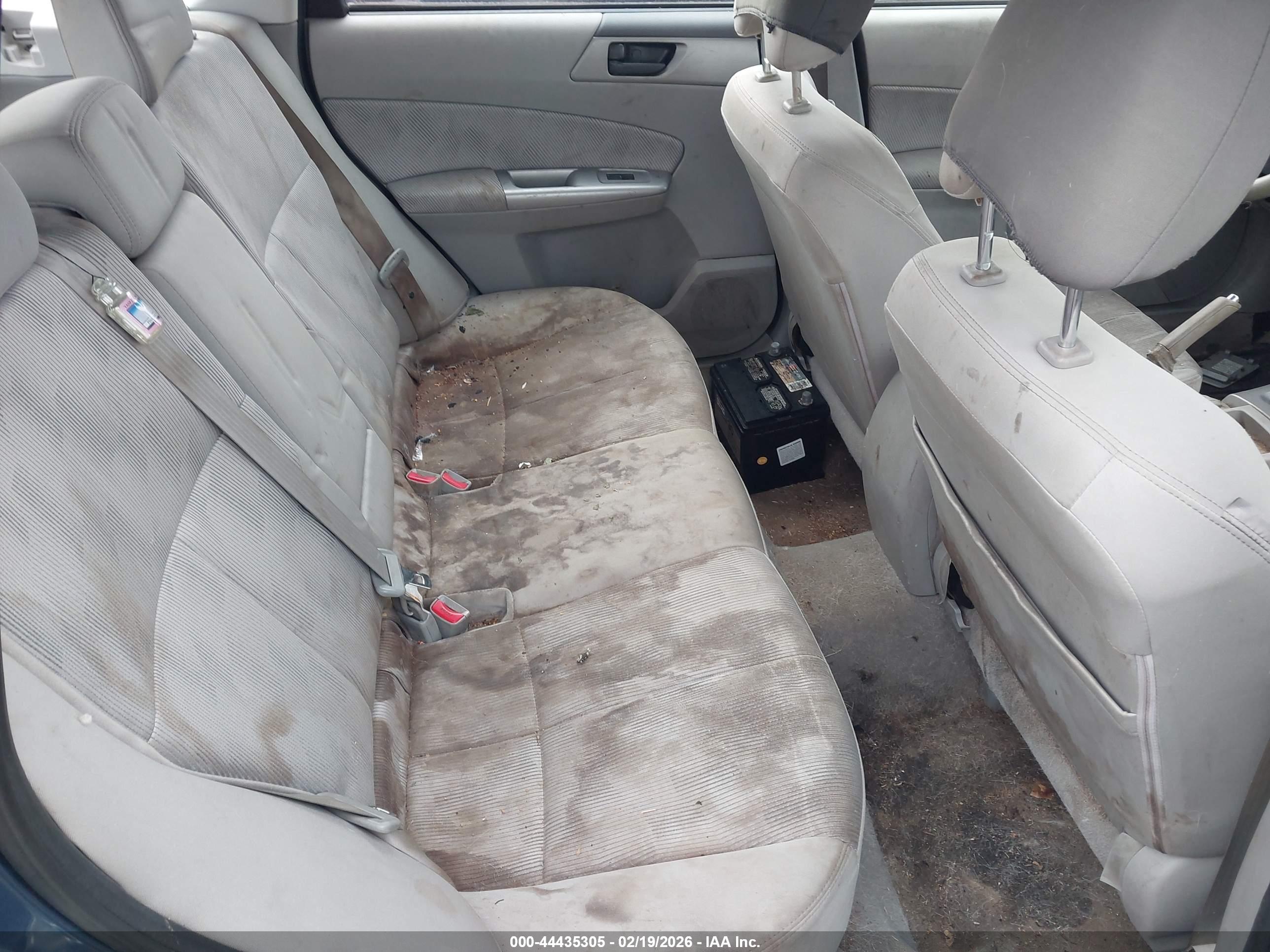 SUBARU FORESTER image 8