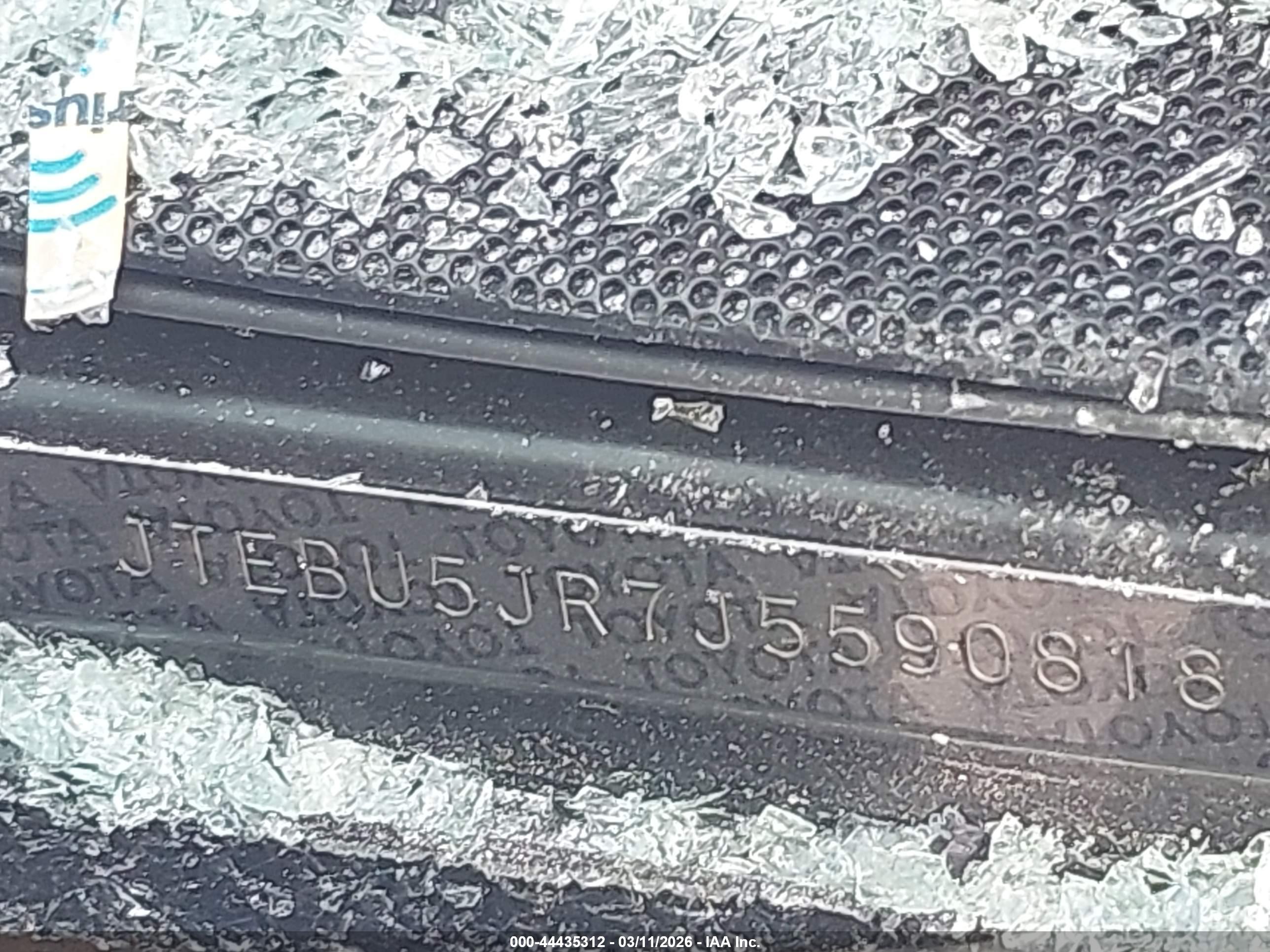 TOYOTA 4RUNNER image 9