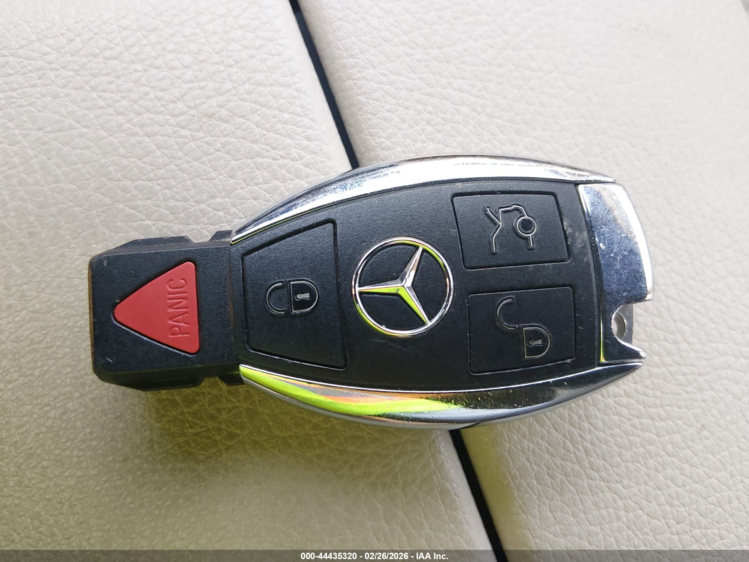 MERCEDES-BENZ GLC image 11