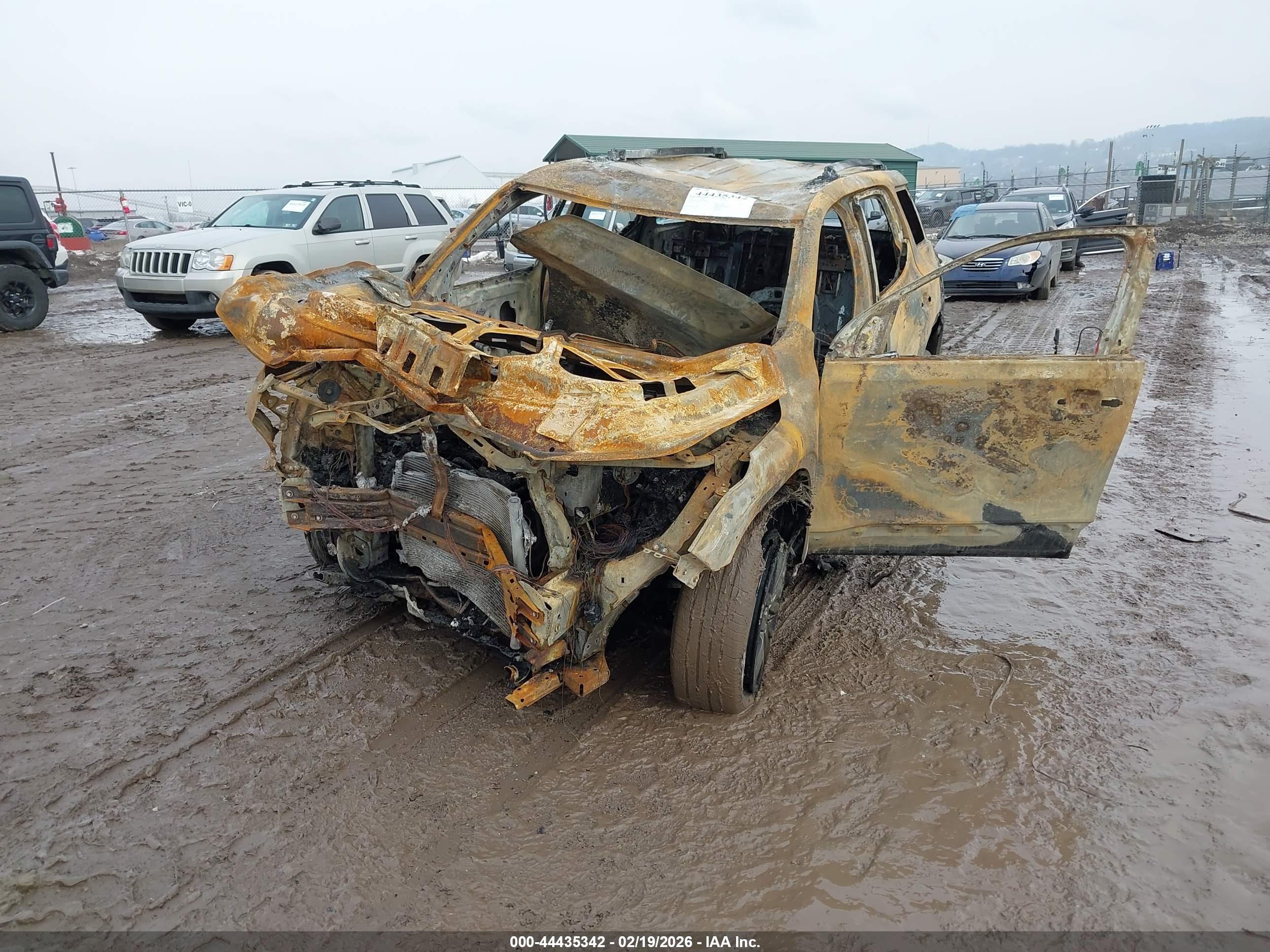 GMC ACADIA image 2